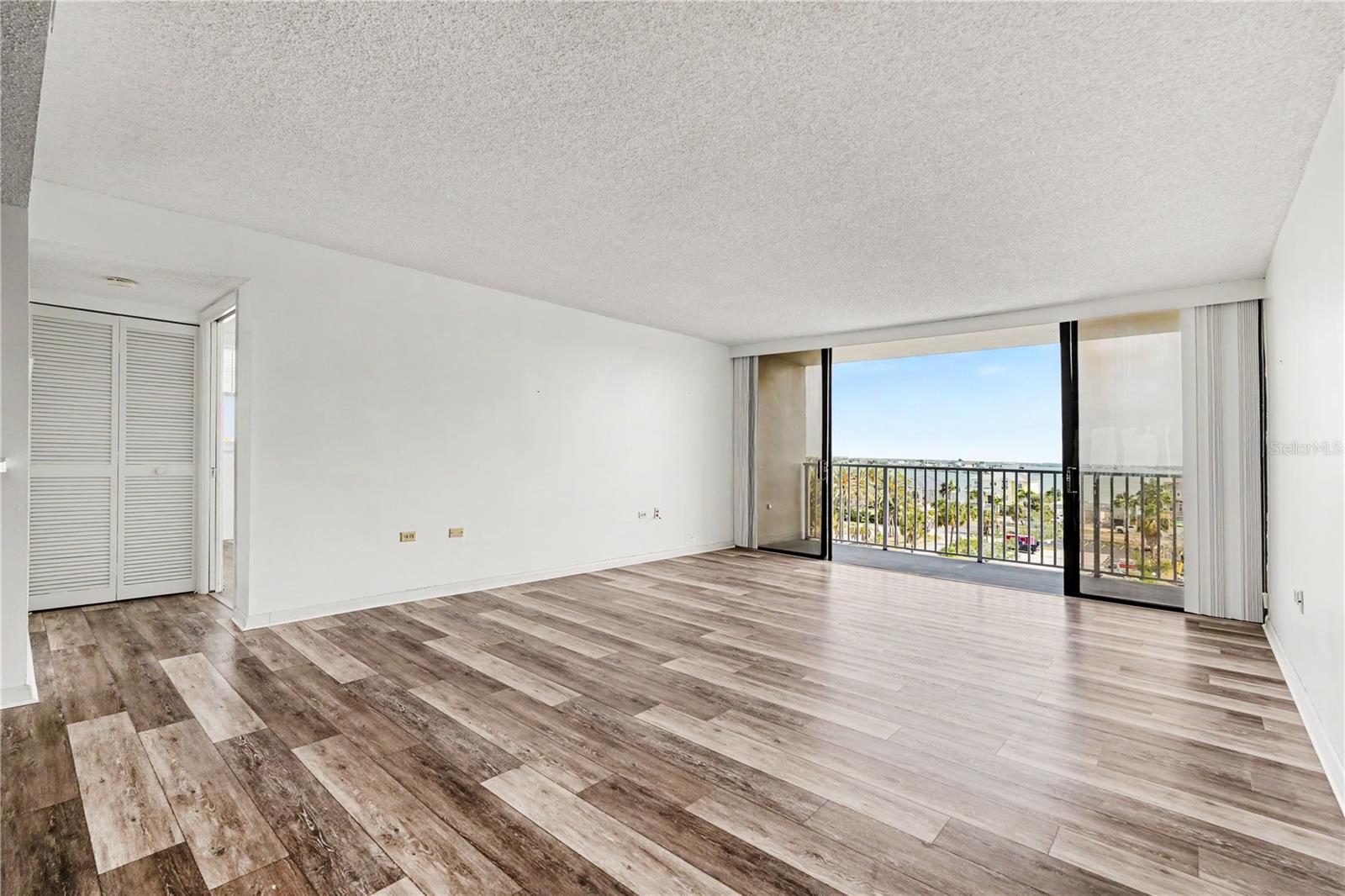 450 TREASURE ISLAND CSWY #601, TREASURE ISLAND, FL, 33706
