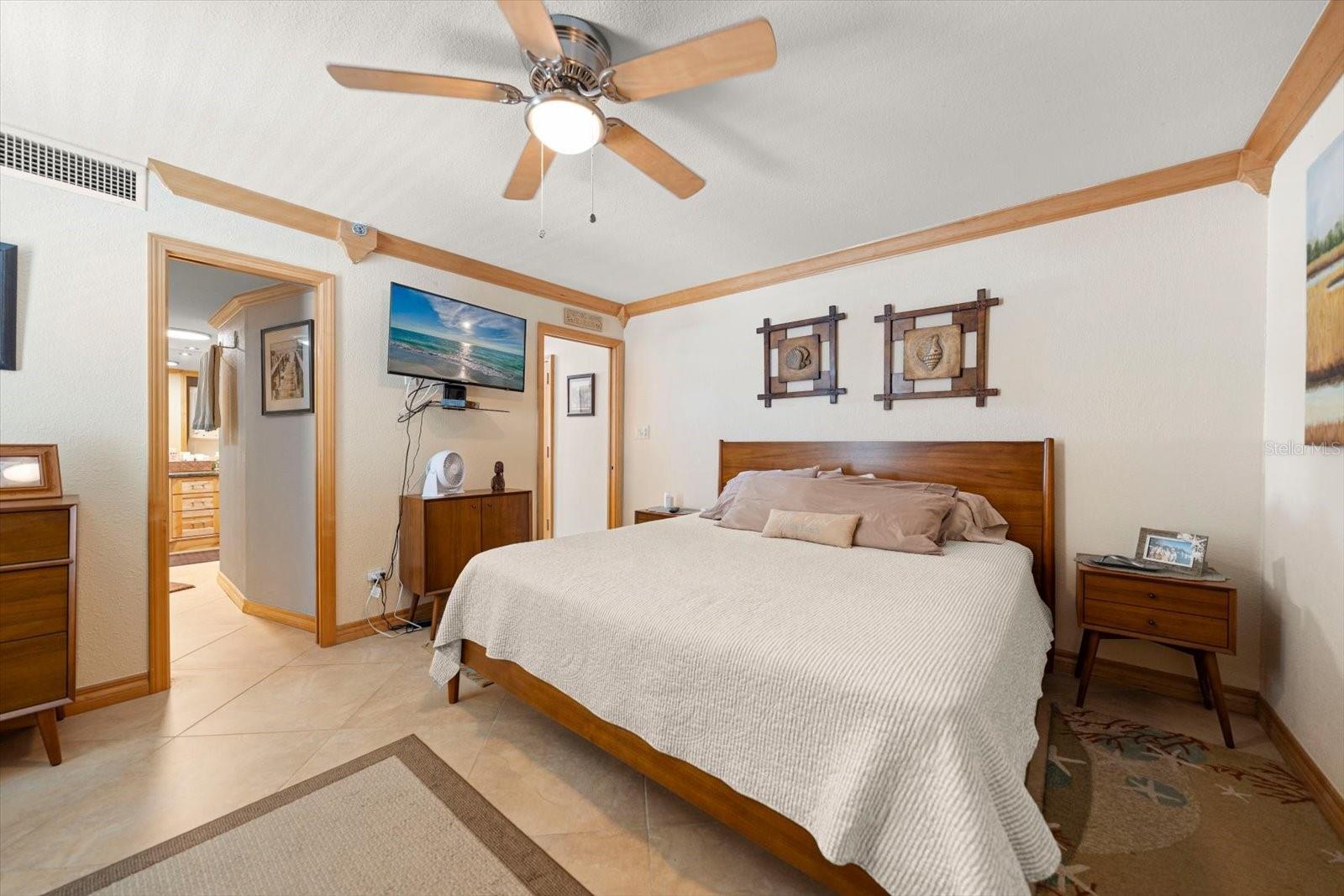 506 GULF BLVD #201, INDIAN ROCKS BEACH, FL, 33785
