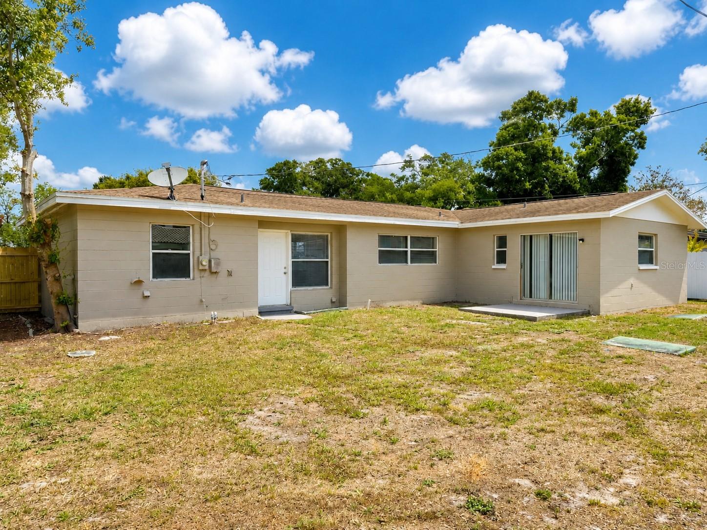 5650 47TH AVE N, KENNETH CITY, FL, 33709