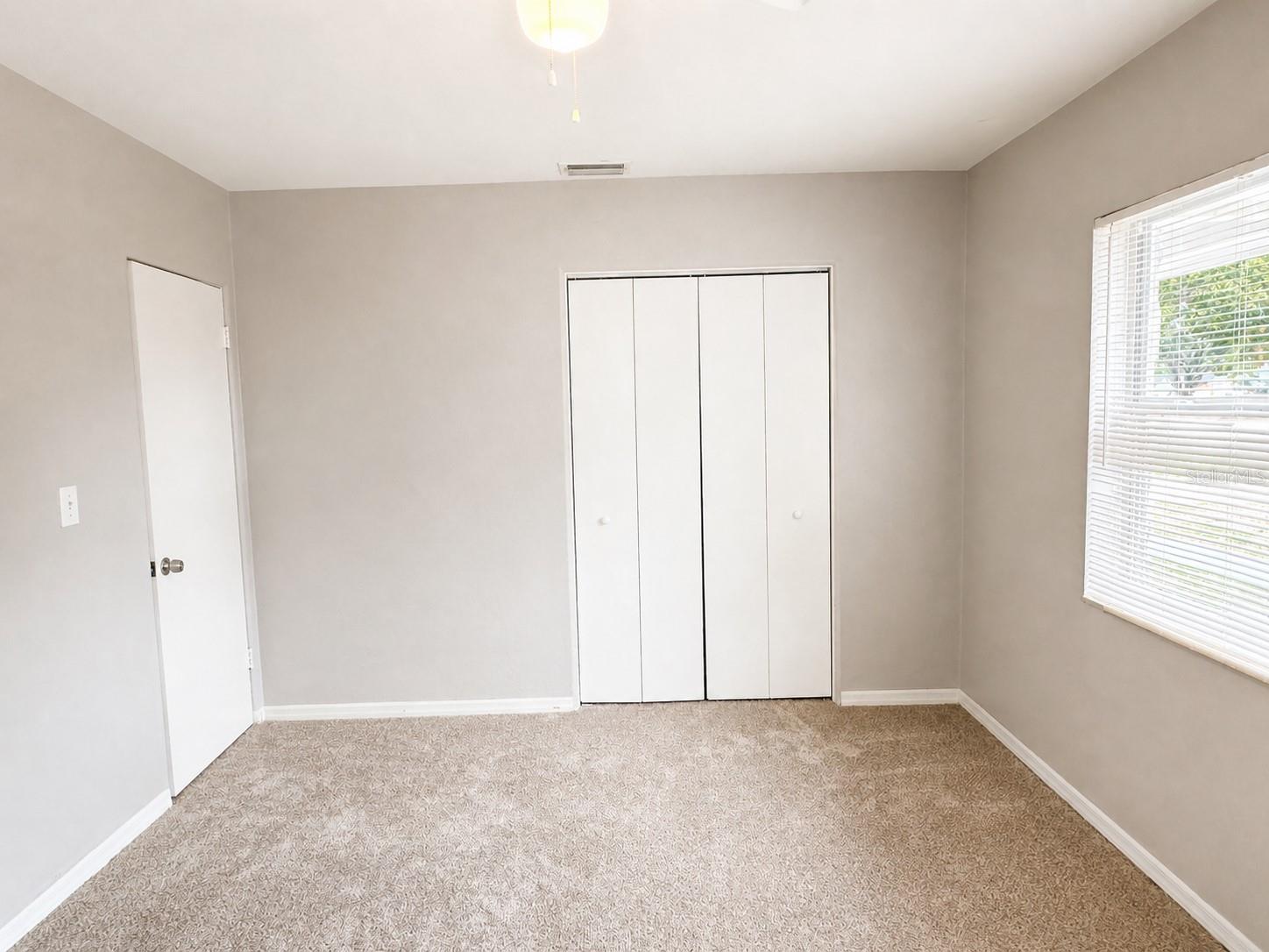 5650 47TH AVE N, KENNETH CITY, FL, 33709
