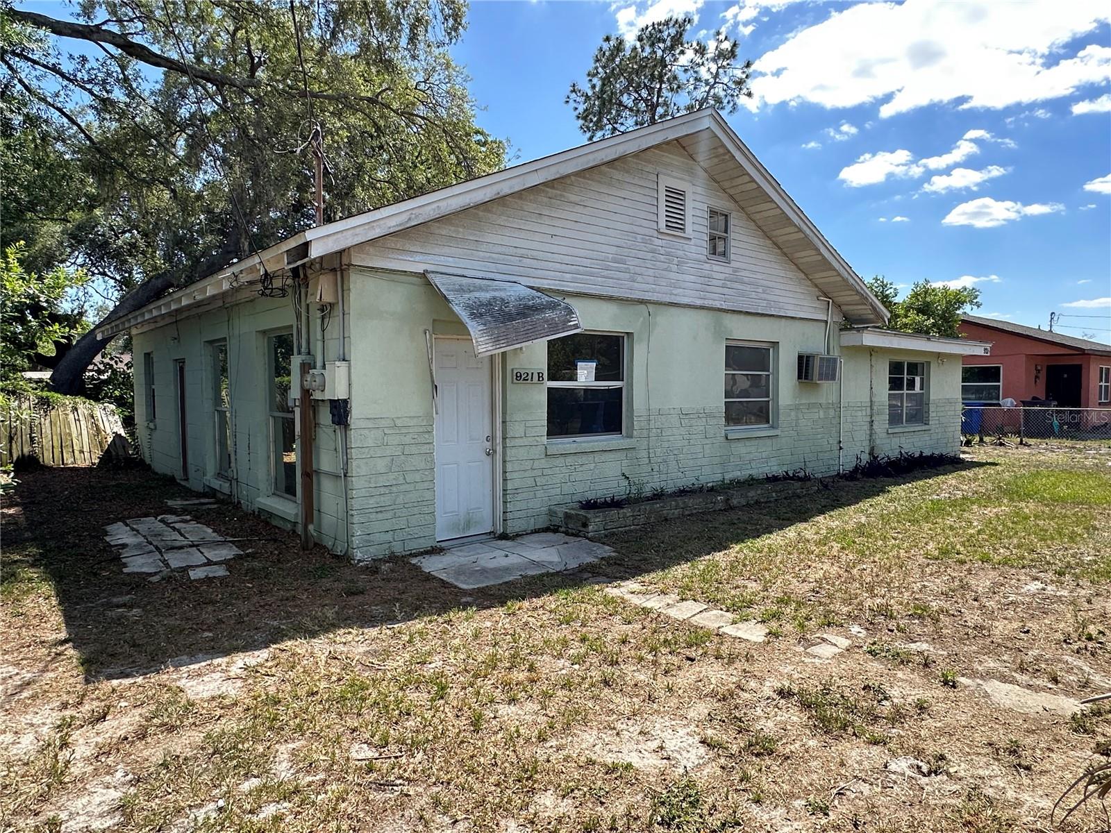 921 E 121ST AVE, TAMPA, FL, 33612
