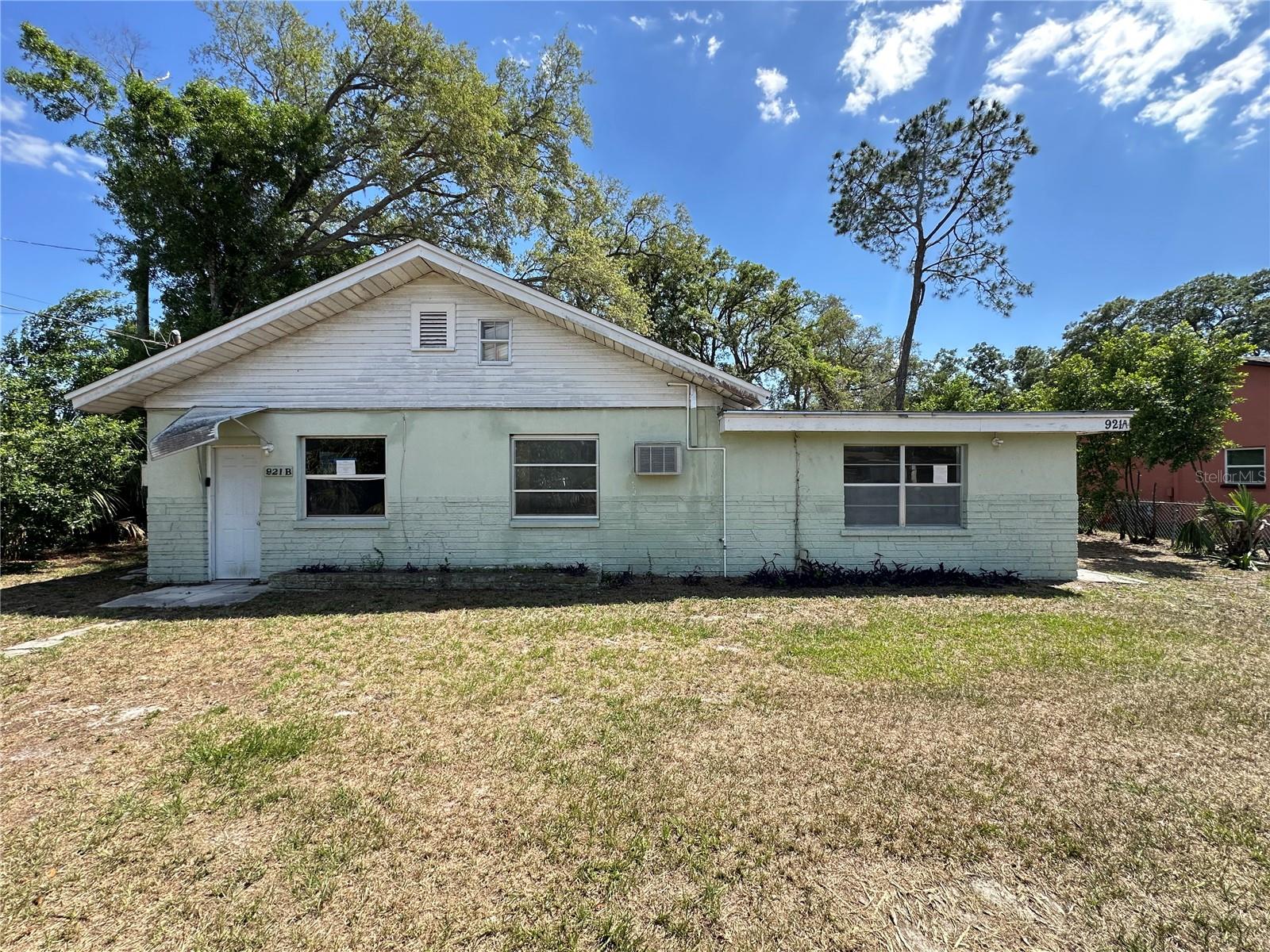 921 E 121ST AVE, TAMPA, FL, 33612