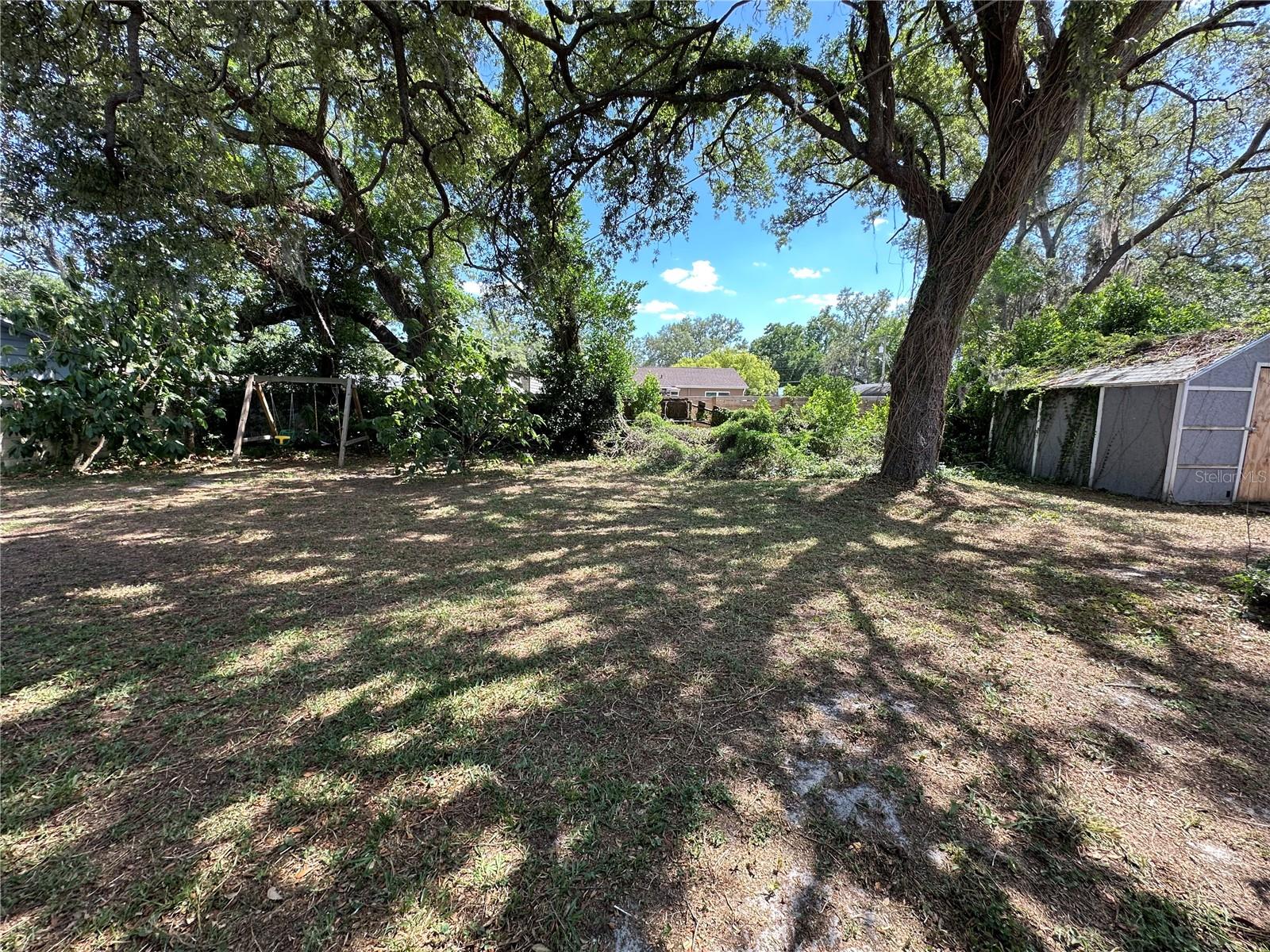 921 E 121ST AVE, TAMPA, FL, 33612
