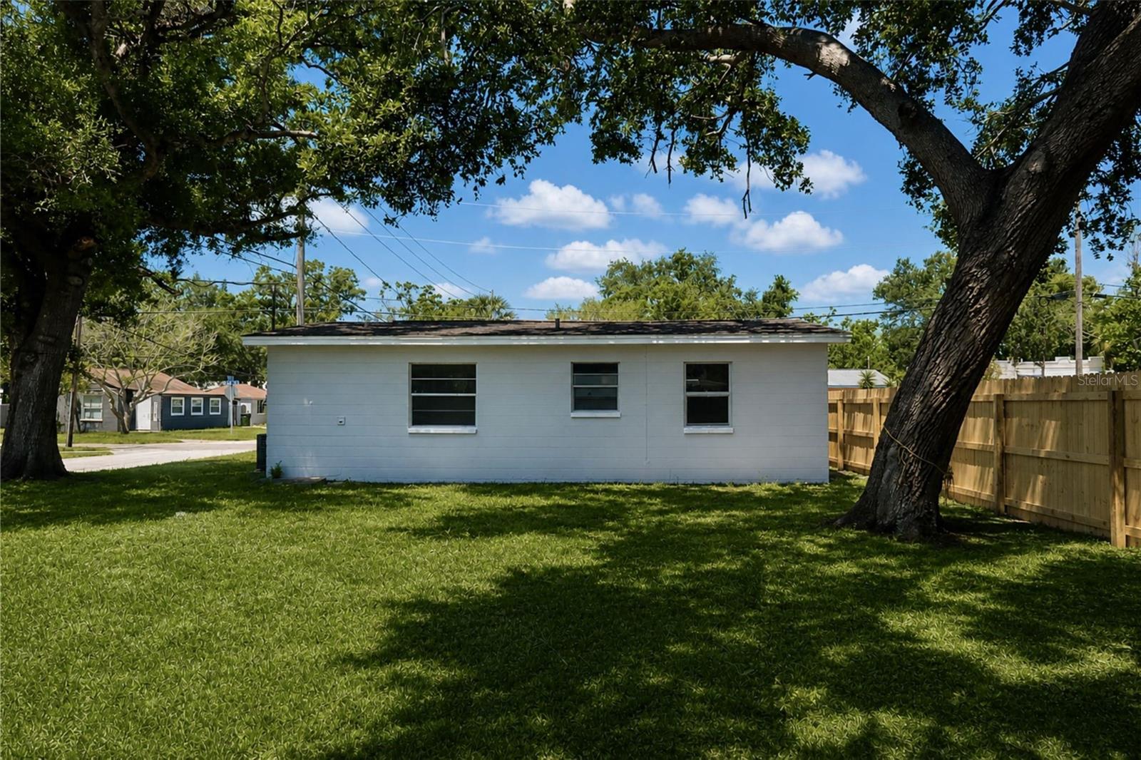821 14TH AVE NW, LARGO, FL, 33770