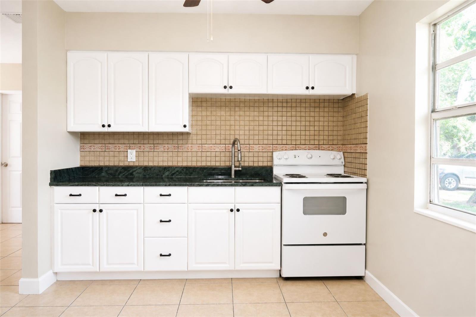 821 14TH AVE NW, LARGO, FL, 33770