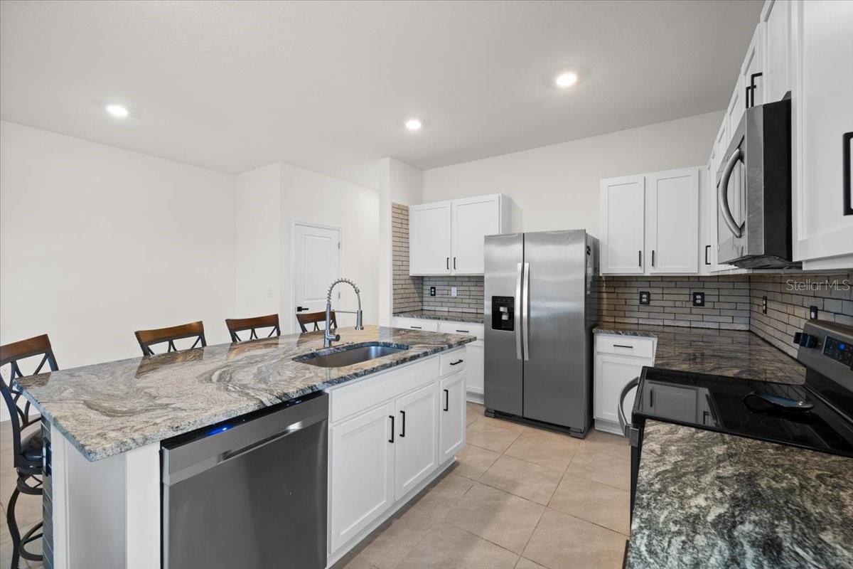 32419 TURTLE GRACE LOOP, WESLEY CHAPEL, FL, 33545