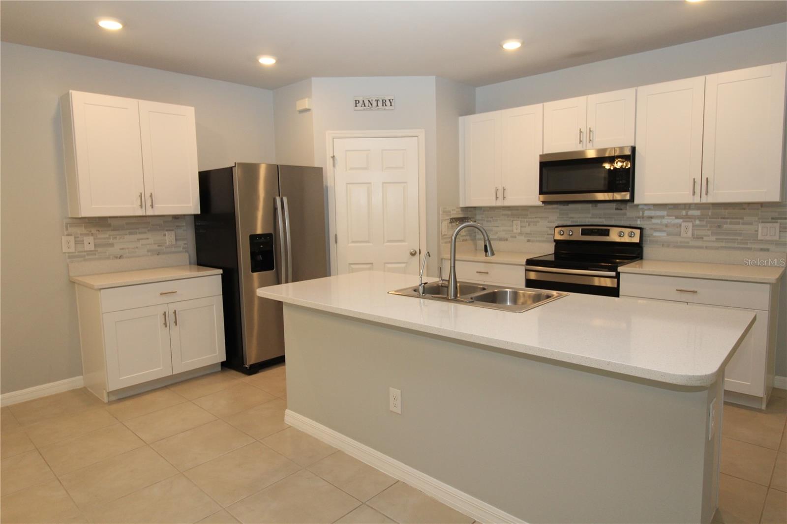 3702 LOOKOUT LN, NORTH PORT, FL, 34288