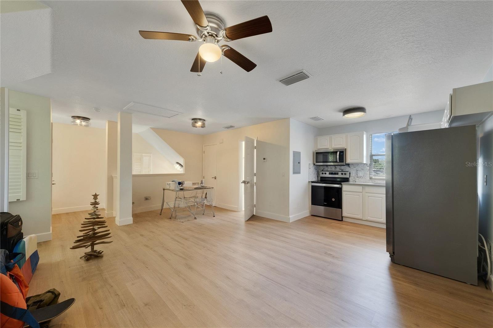 785 OAK SHADOWS RD, KISSIMMEE, FL, 34747