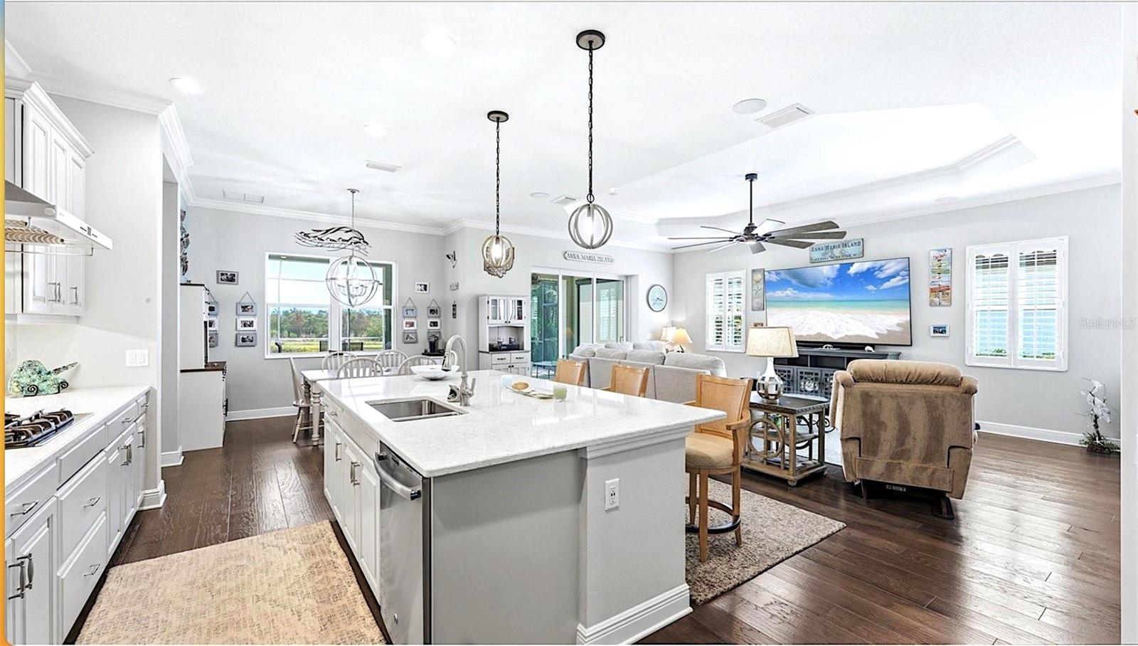 519 WILDLIFE GLN, BRADENTON, FL, 34209
