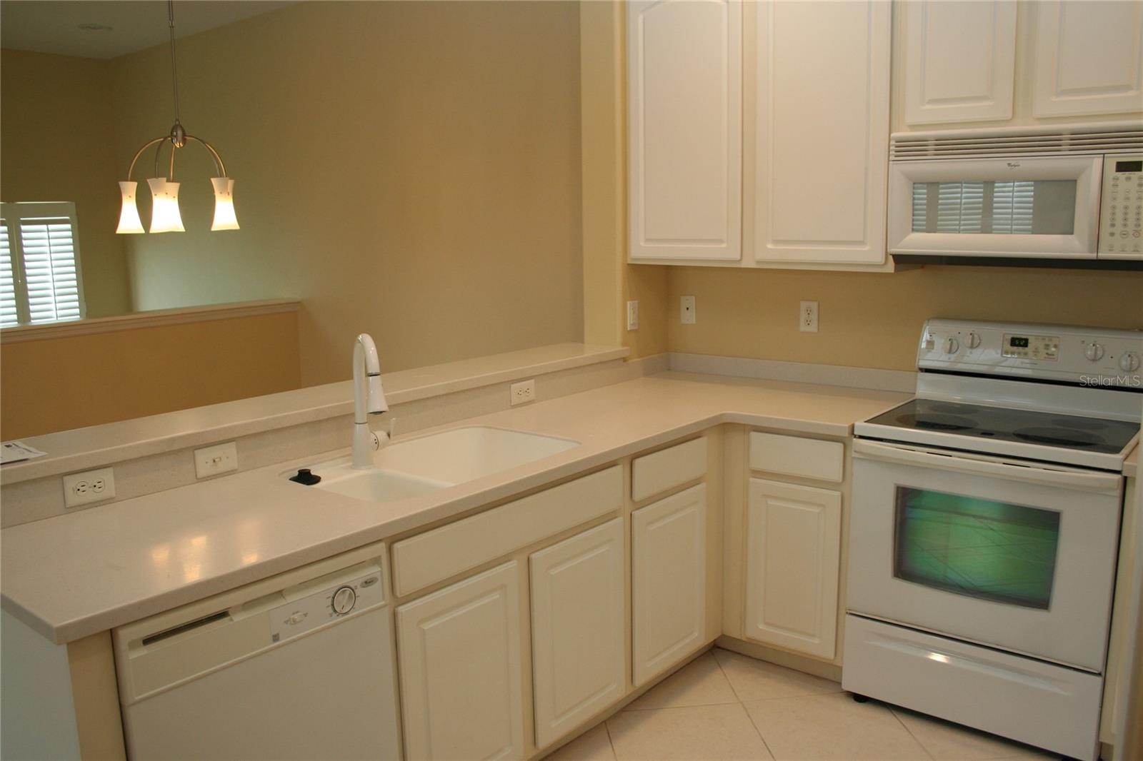4125 VIA PIEDRA CIR #9-202, SARASOTA, FL, 34233