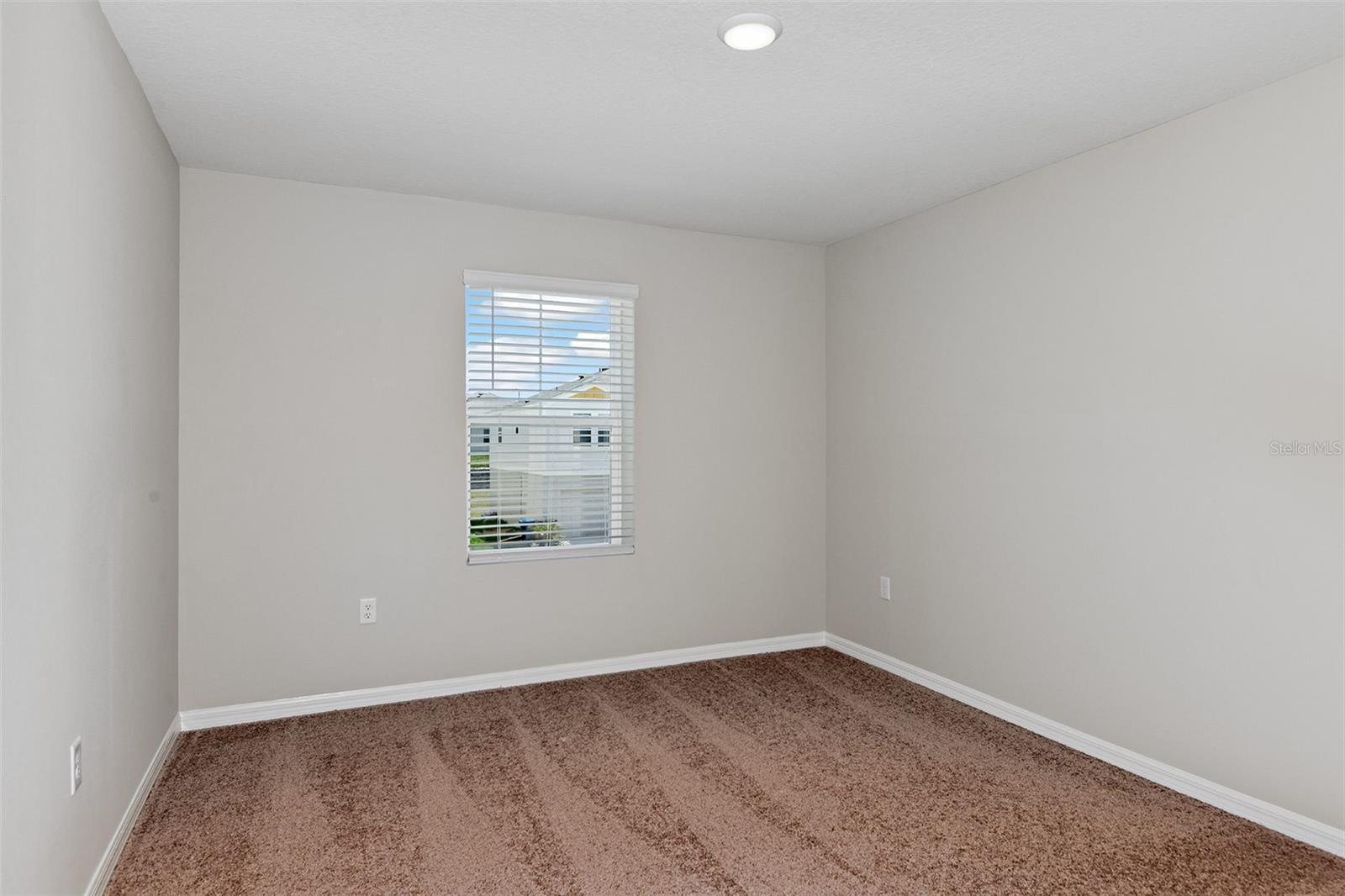 9252 ORCHARD PARK LN, DADE CITY, FL, 33525