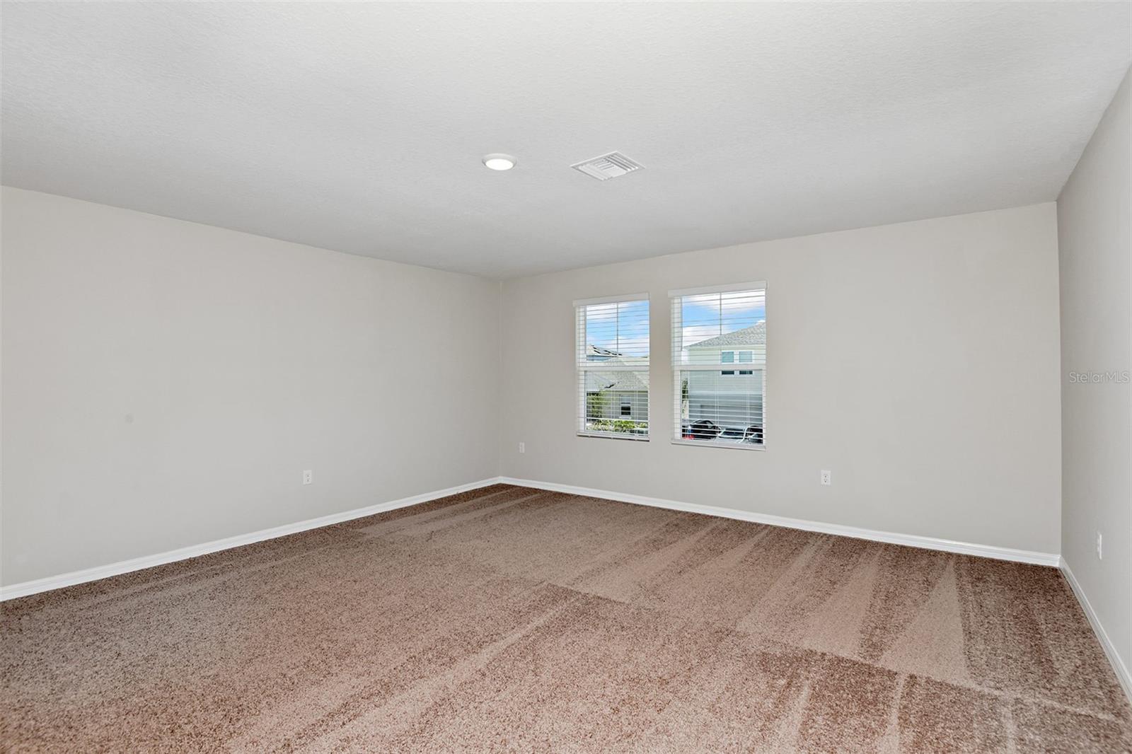 9252 ORCHARD PARK LN, DADE CITY, FL, 33525