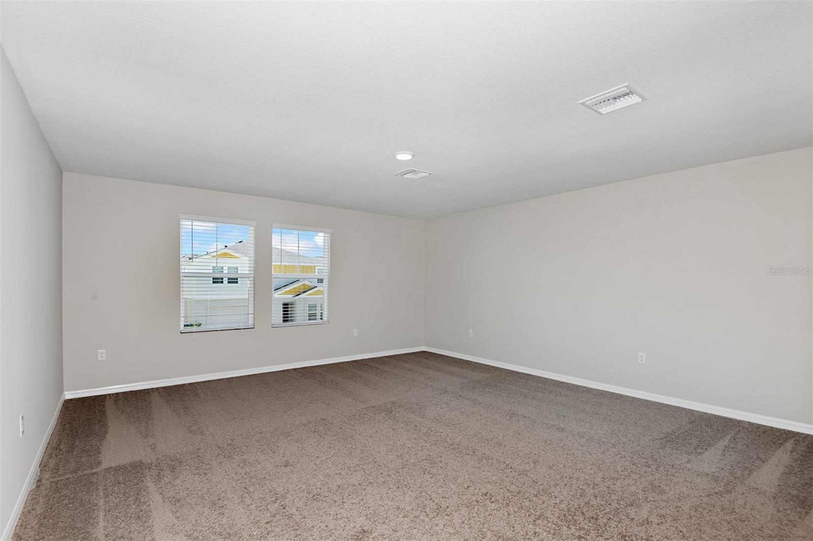 9252 ORCHARD PARK LN, DADE CITY, FL, 33525