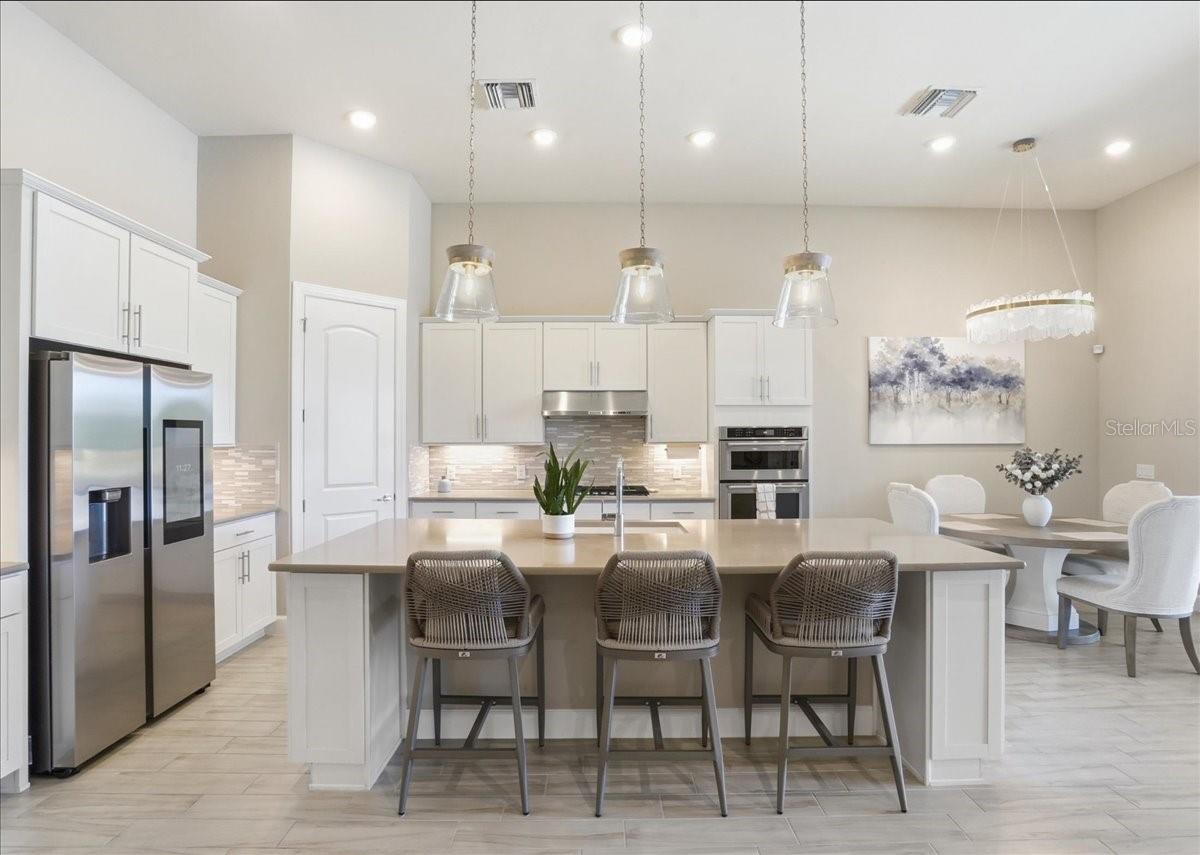 11717 GOLDEN BAY PL, LAKEWOOD RANCH, FL, 34211