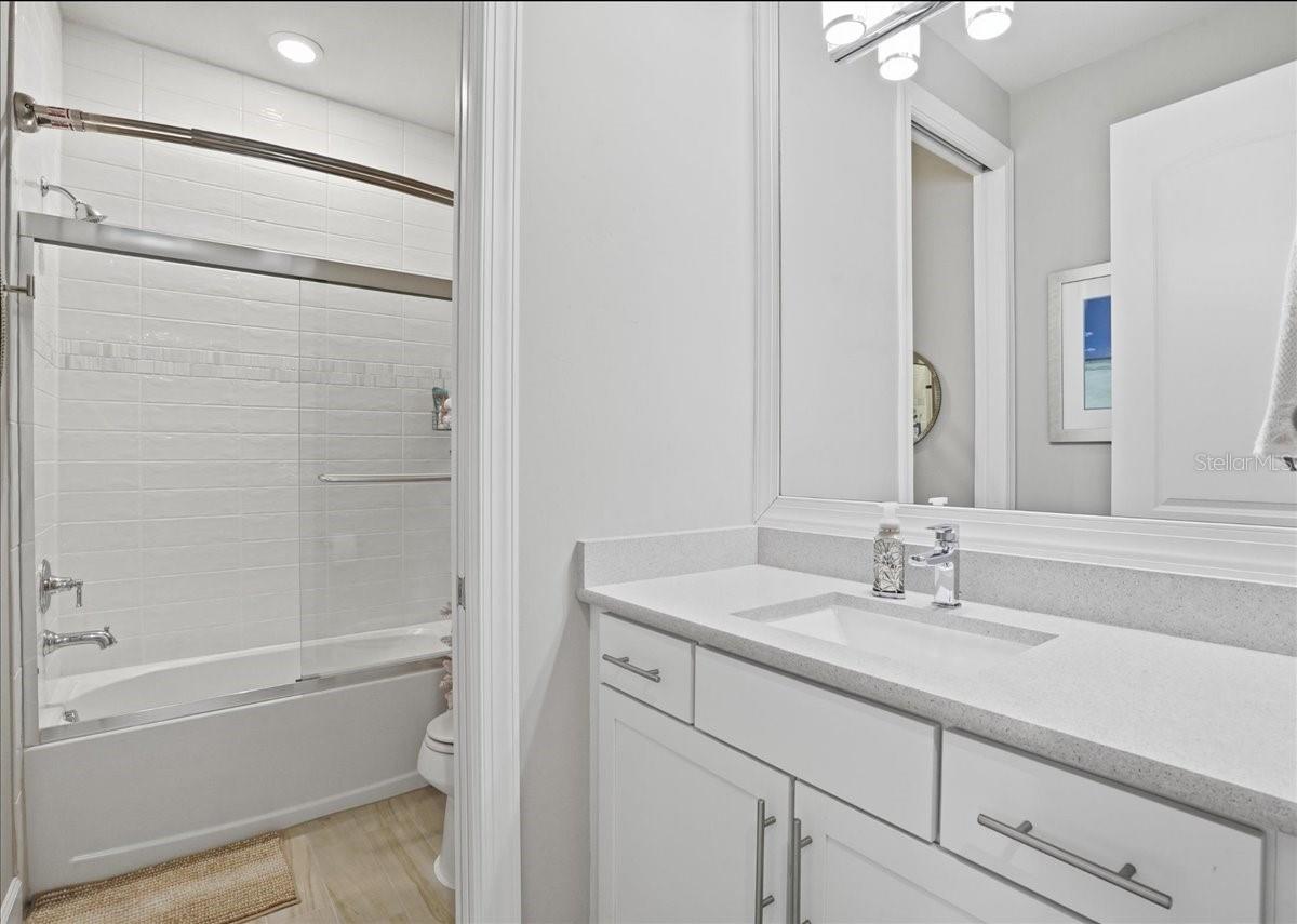 11717 GOLDEN BAY PL, LAKEWOOD RANCH, FL, 34211