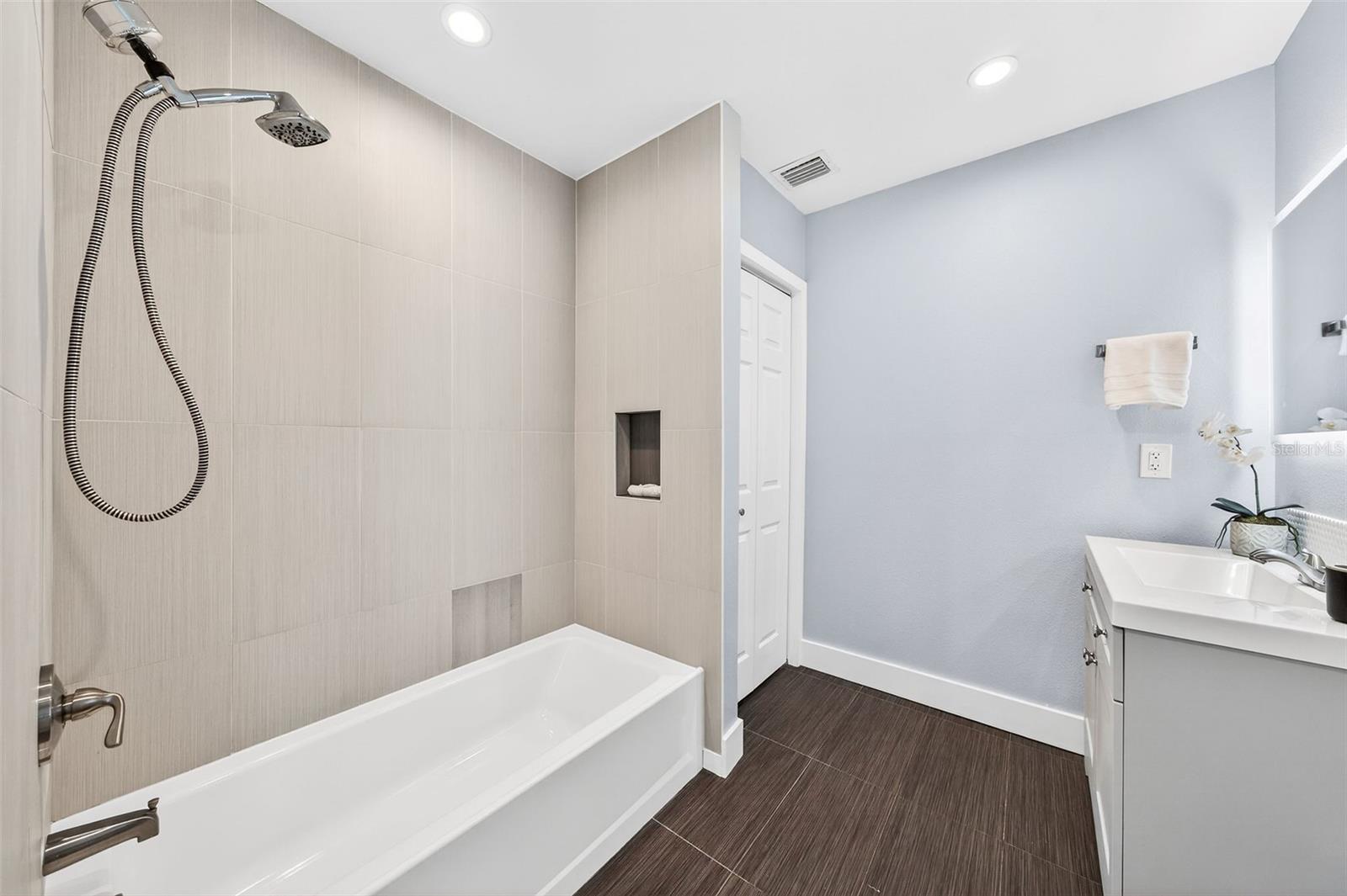 1114 DELRIDGE AVE, ORLANDO, FL, 32804