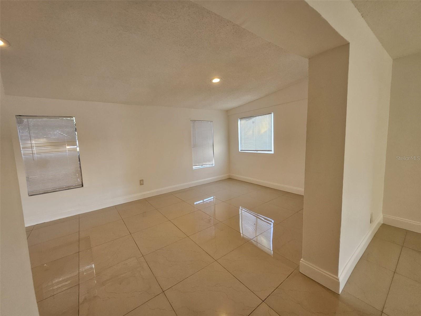 6004 FORTUNE PL, APOLLO BEACH, FL, 33572