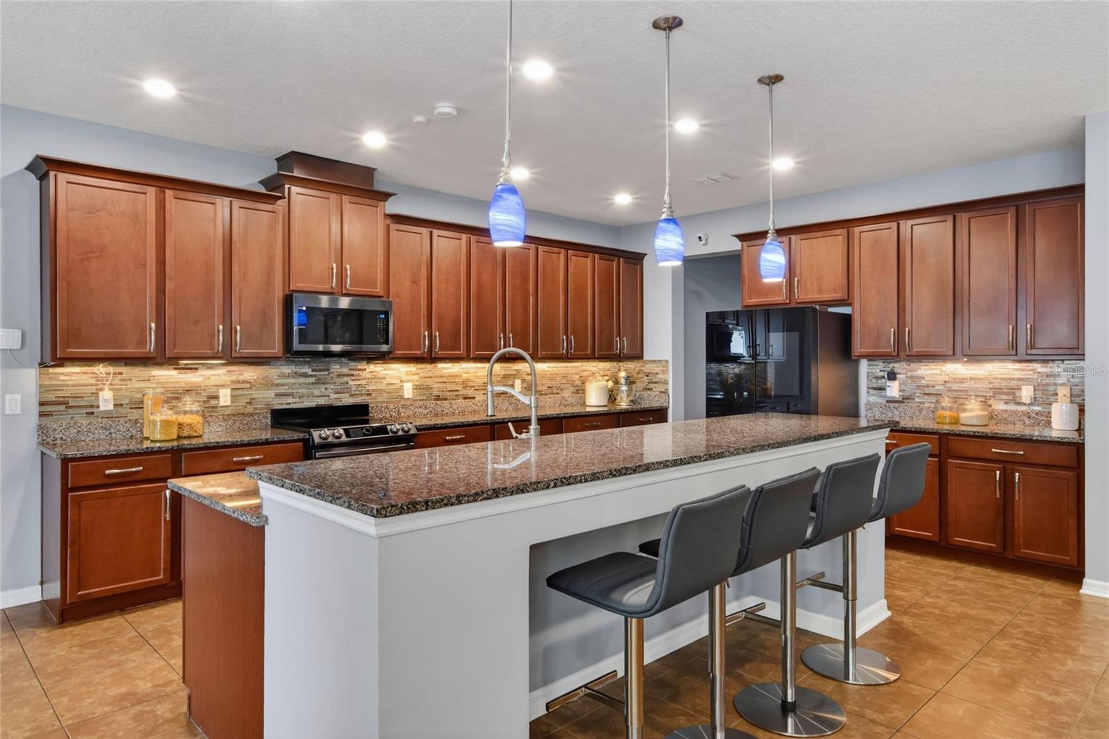 232 MAGNETA LOOP, AUBURNDALE, FL, 33823