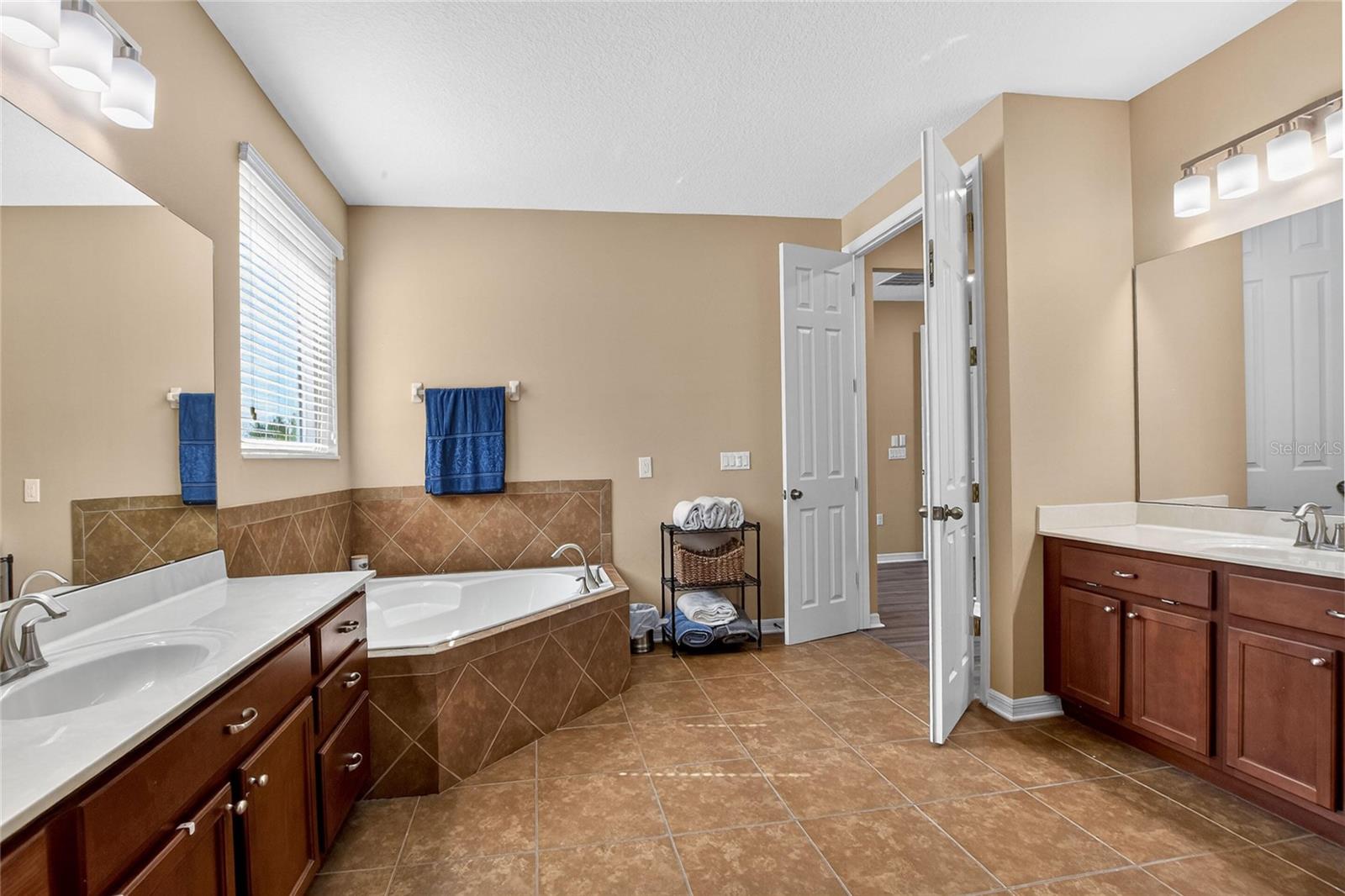 232 MAGNETA LOOP, AUBURNDALE, FL, 33823