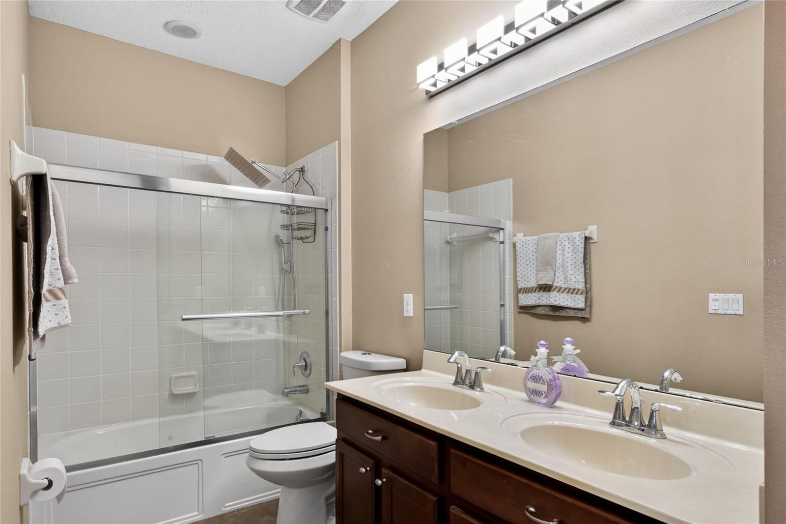 232 MAGNETA LOOP, AUBURNDALE, FL, 33823