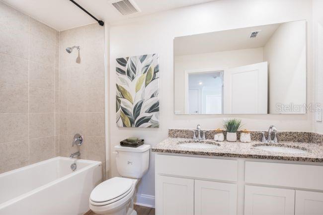 30621 PRESTWICK AVE, SORRENTO, FL, 32776