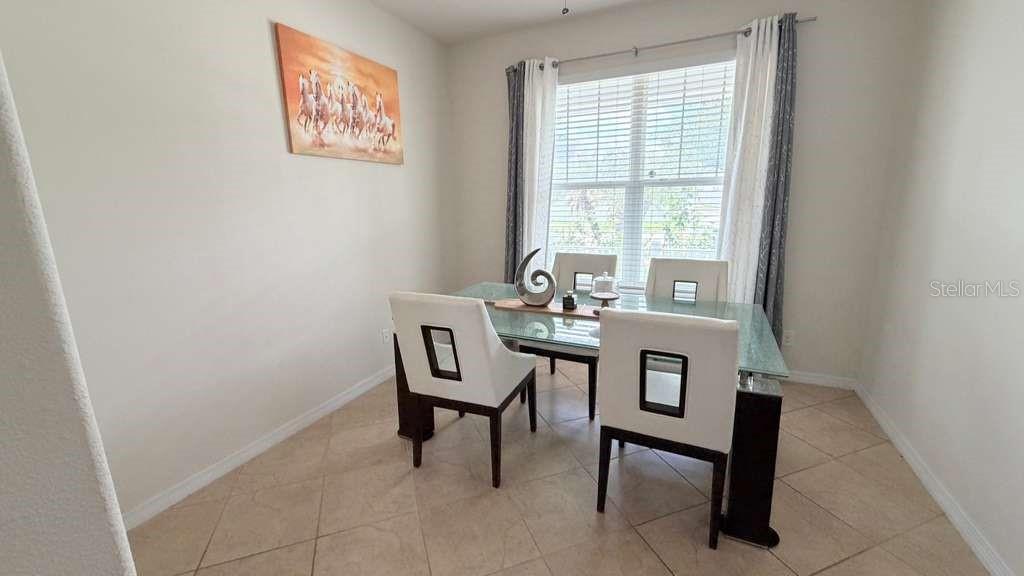 5233 DOVE TREE ST, ORLANDO, FL, 32811
