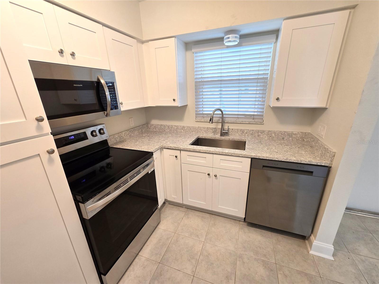611 GULF DR N #C15, BRADENTON BEACH, FL, 34217