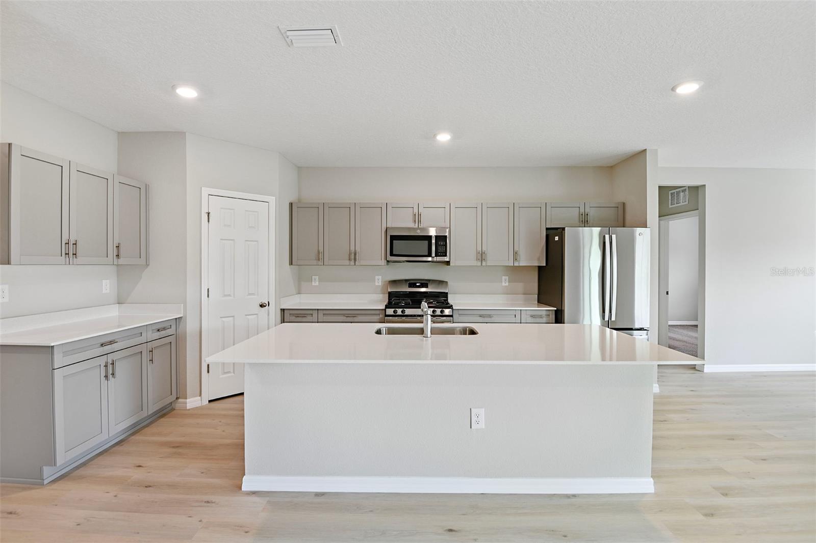 34993 ARBOR RETREAT DR, DADE CITY, FL, 33525