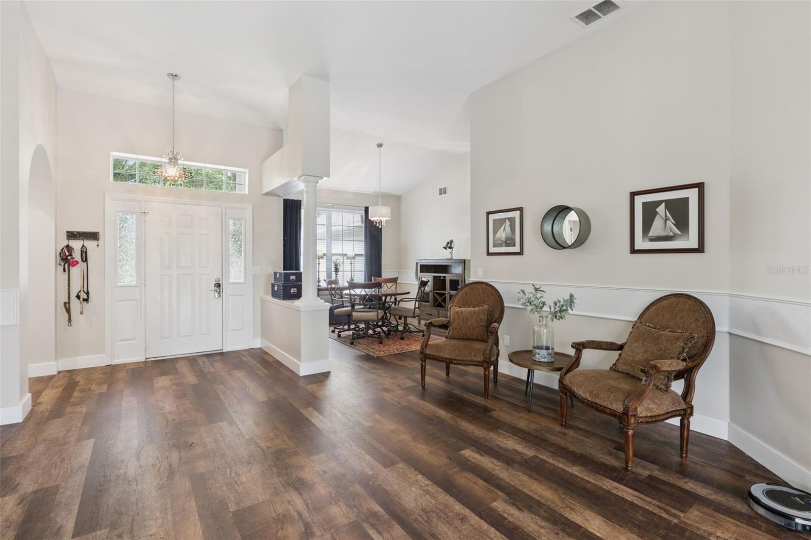2360 PARK FOREST BLVD, MOUNT DORA, FL, 32757