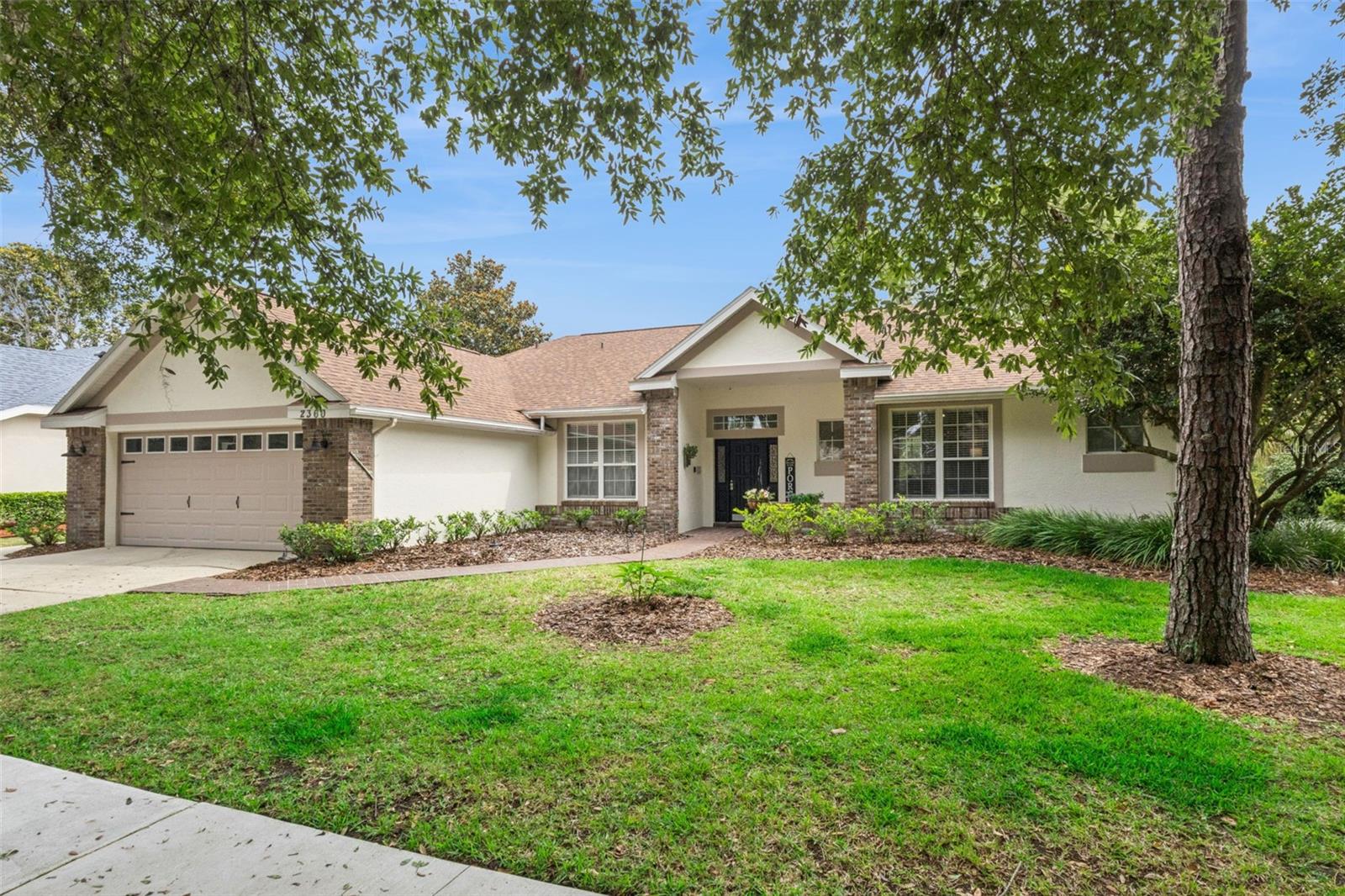 2360 PARK FOREST BLVD, MOUNT DORA, FL, 32757