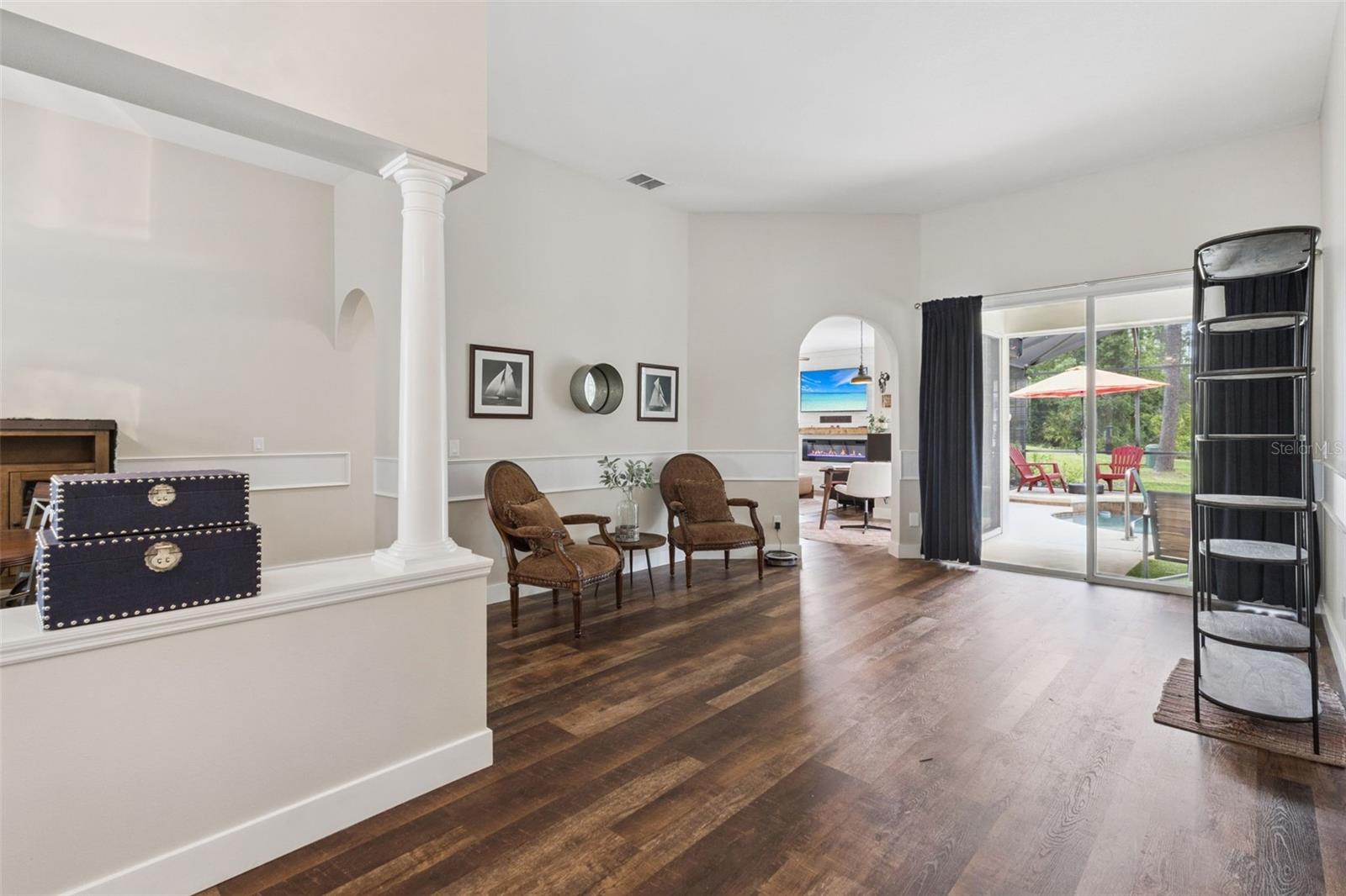 2360 PARK FOREST BLVD, MOUNT DORA, FL, 32757