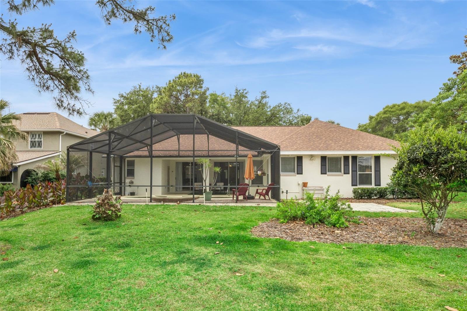 2360 PARK FOREST BLVD, MOUNT DORA, FL, 32757