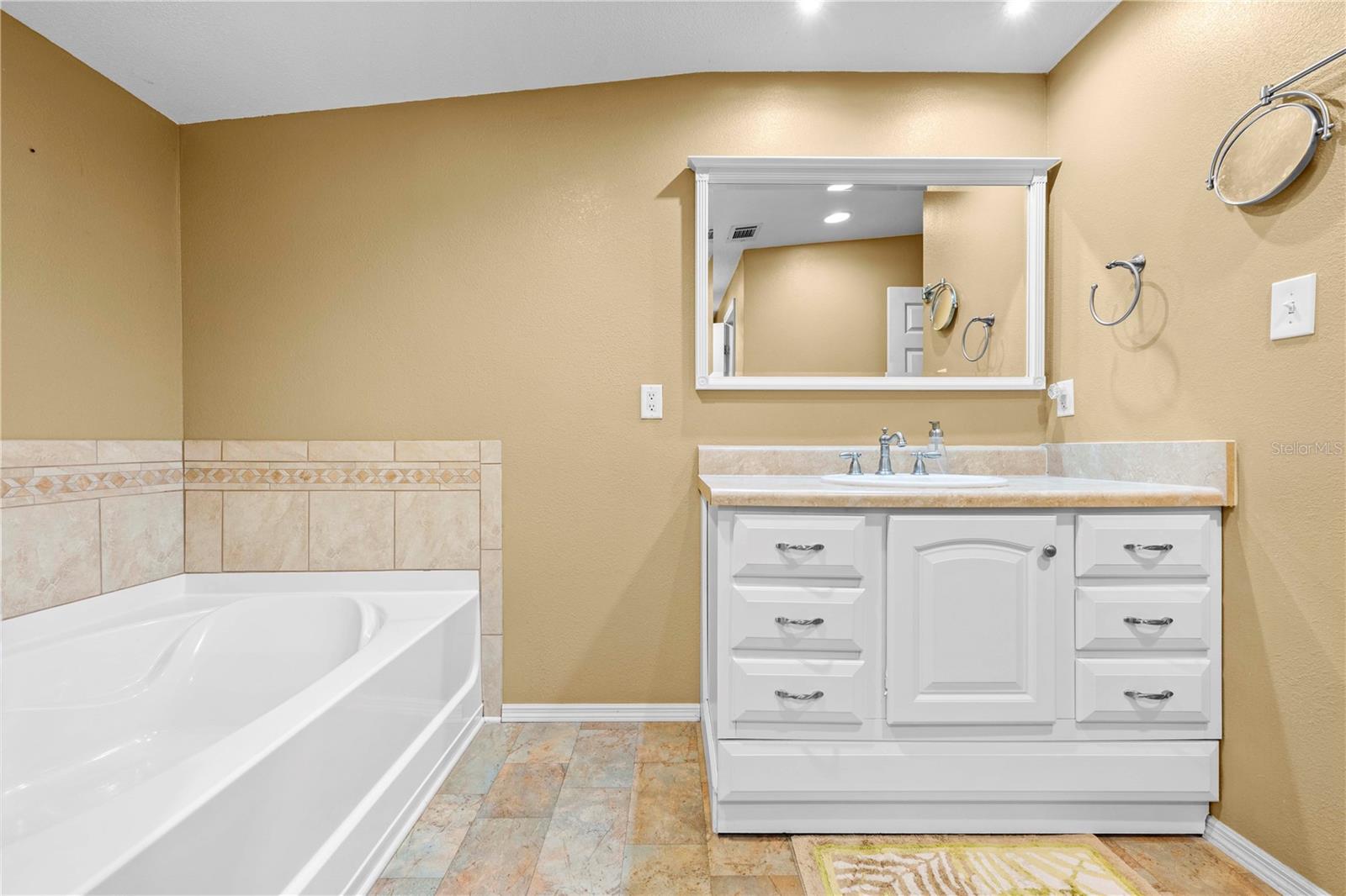 27137 LAMBETH RD, BROOKSVILLE, FL, 34602