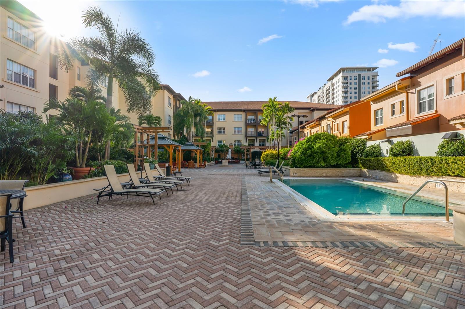 100 4TH AVE S #115, ST PETERSBURG, FL, 33701
