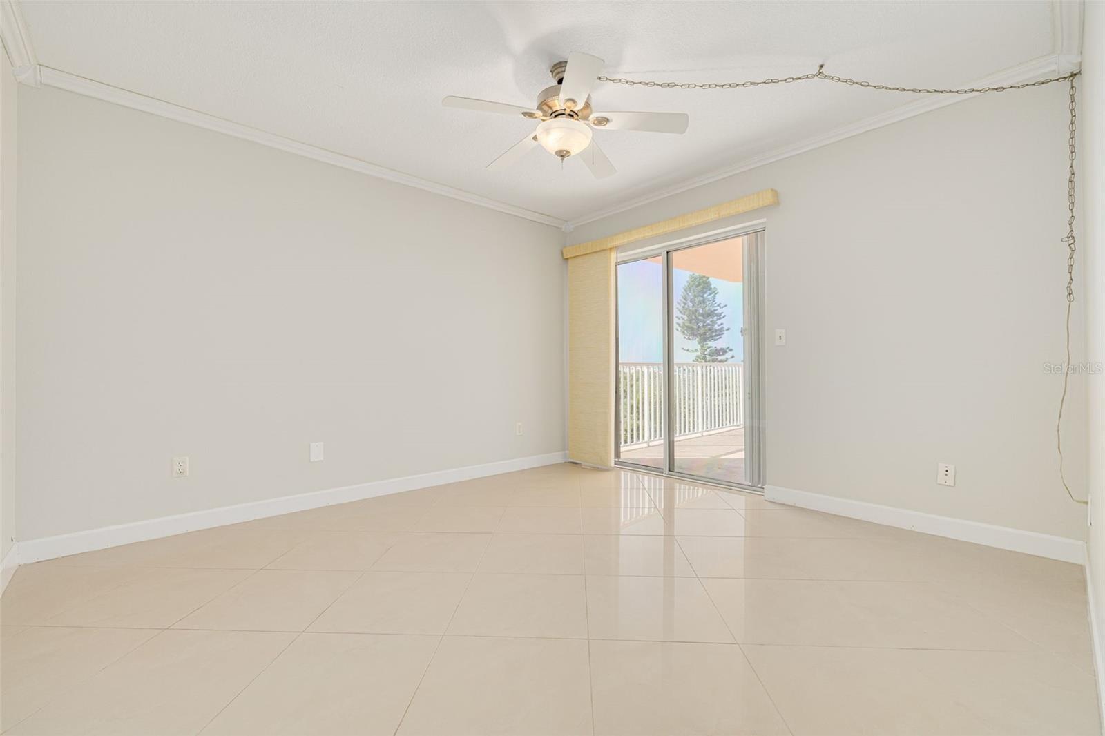 7432 SUNSHINE SKYWAY LN S #704, ST PETERSBURG, FL, 33711