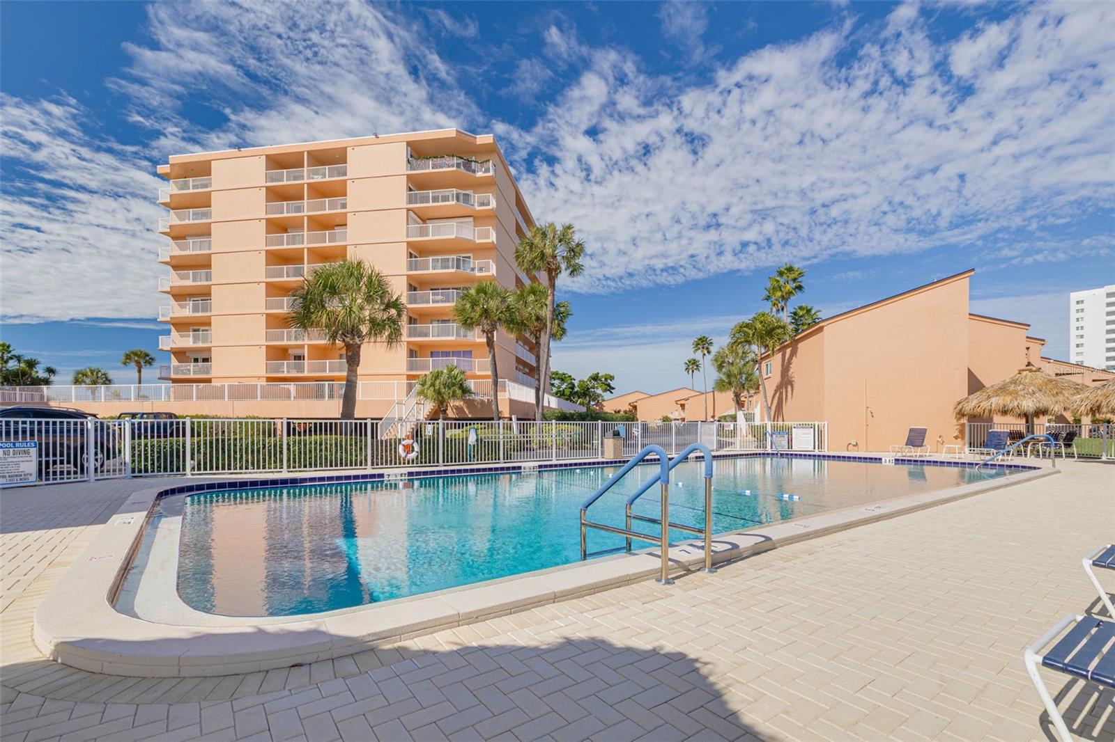7432 SUNSHINE SKYWAY LN S #704, ST PETERSBURG, FL, 33711