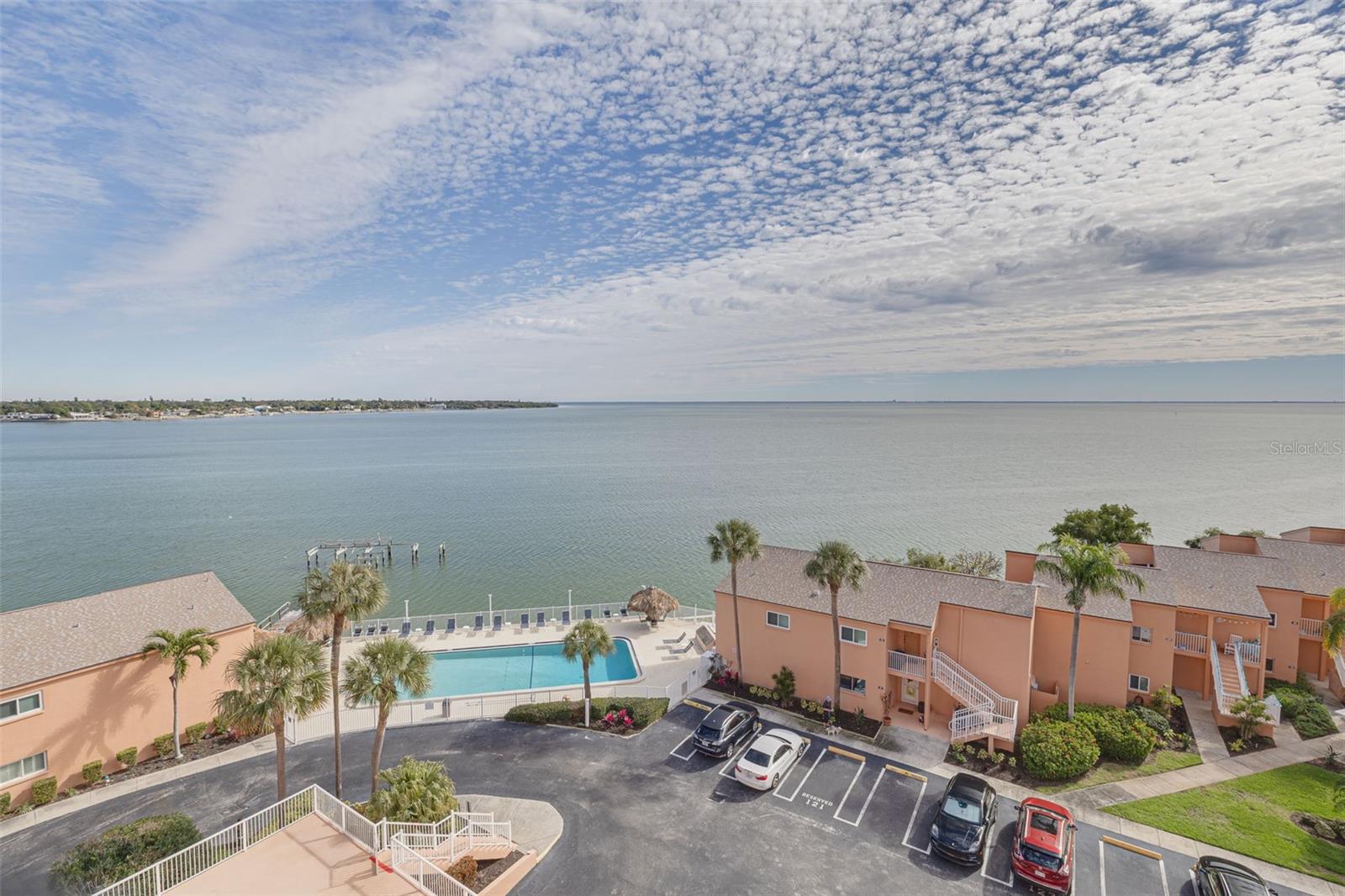 7432 SUNSHINE SKYWAY LN S #704, ST PETERSBURG, FL, 33711