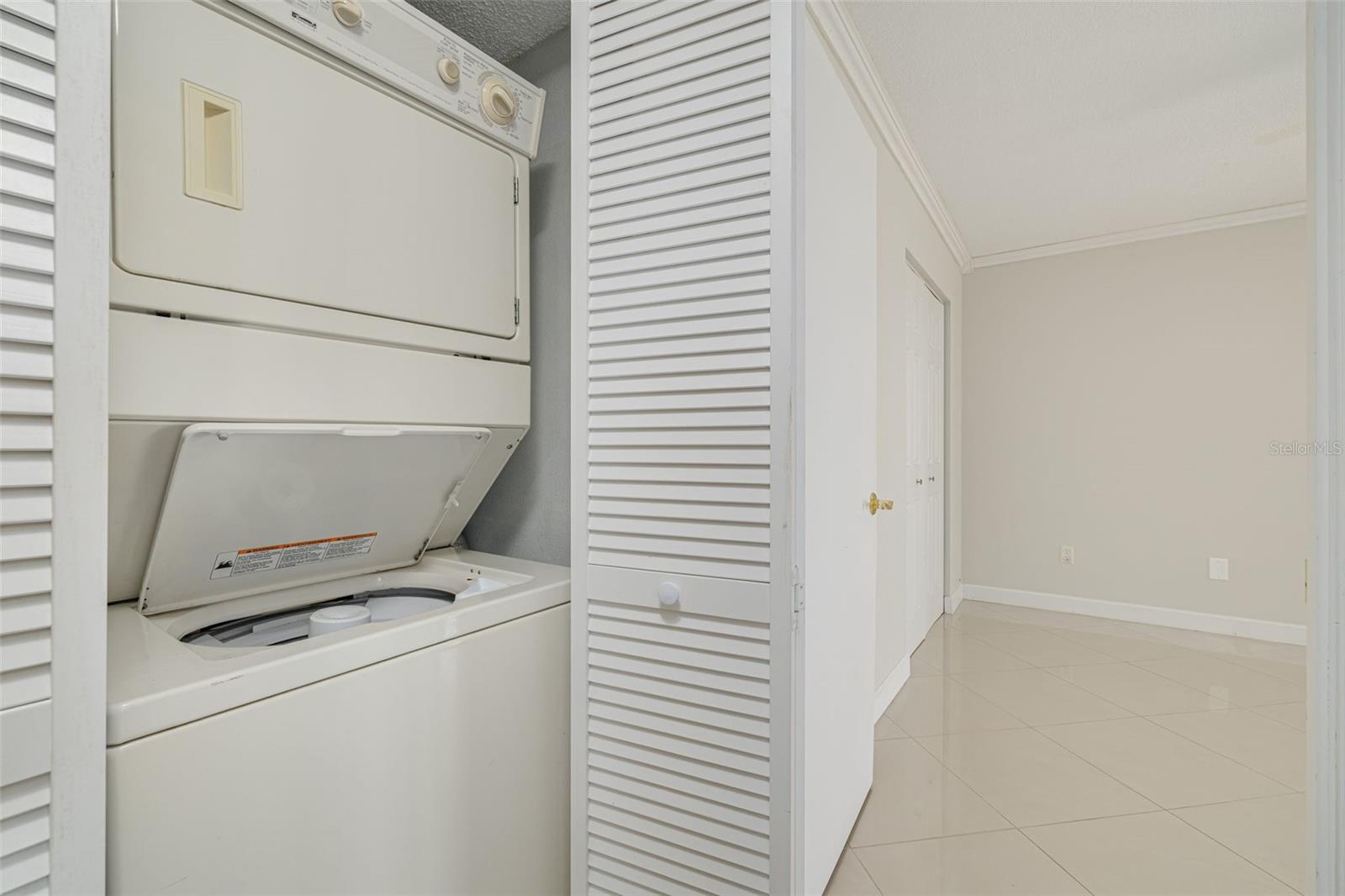 7432 SUNSHINE SKYWAY LN S #704, ST PETERSBURG, FL, 33711