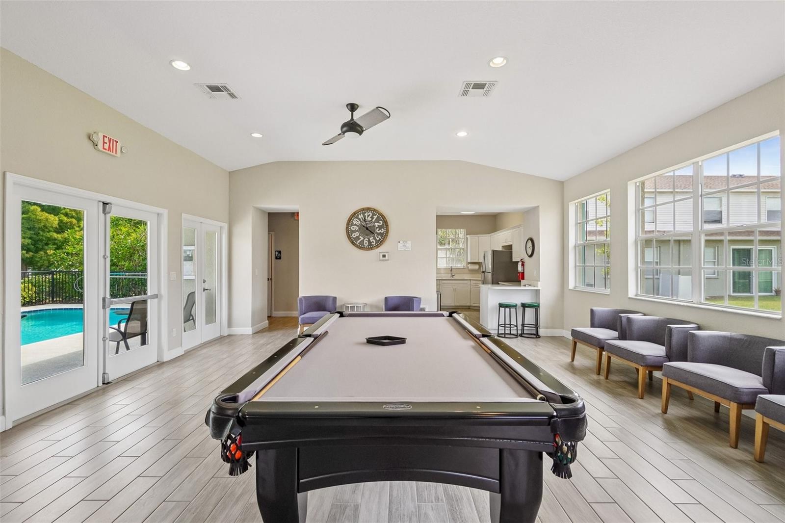 5282 NEIL DR, ST PETERSBURG, FL, 33714