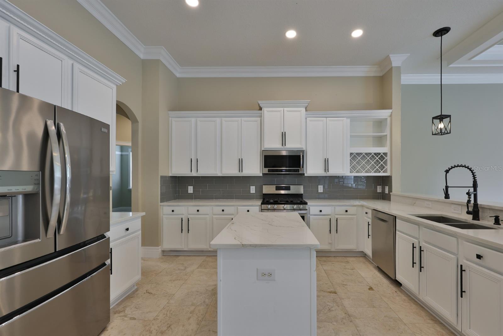808 RIVER HAMMOCK BLVD, BRANDON, FL, 33511