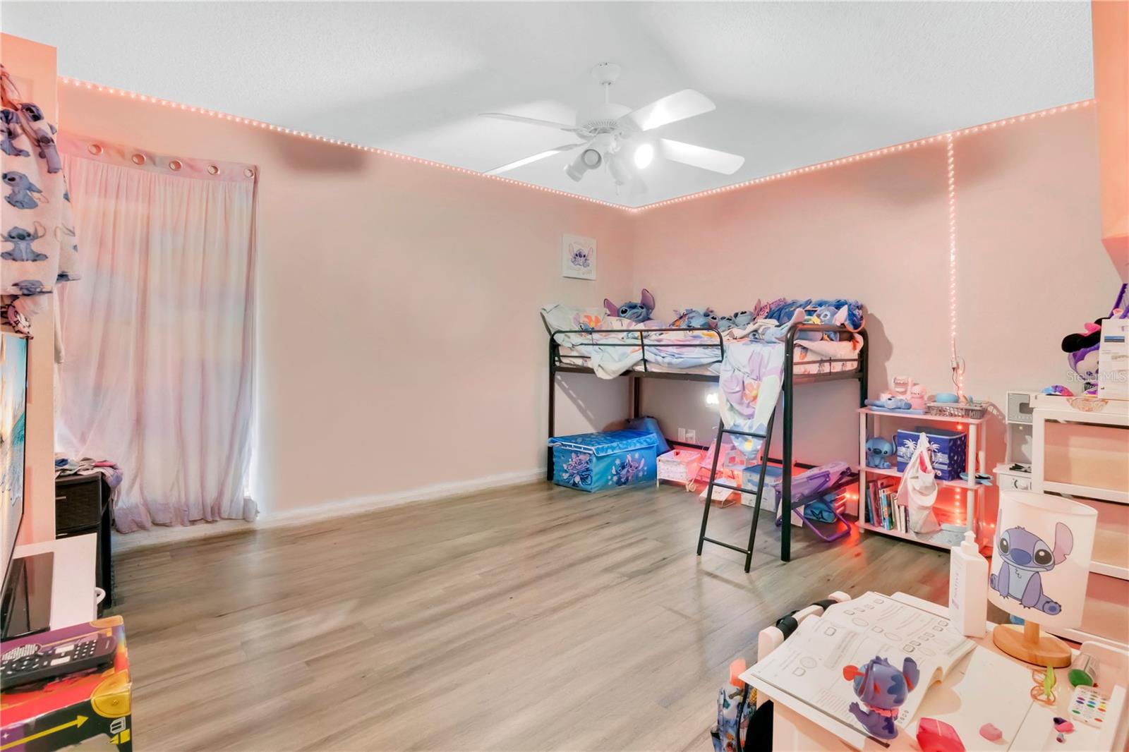 2413 RADNOR AVE, ORLANDO, FL, 32826