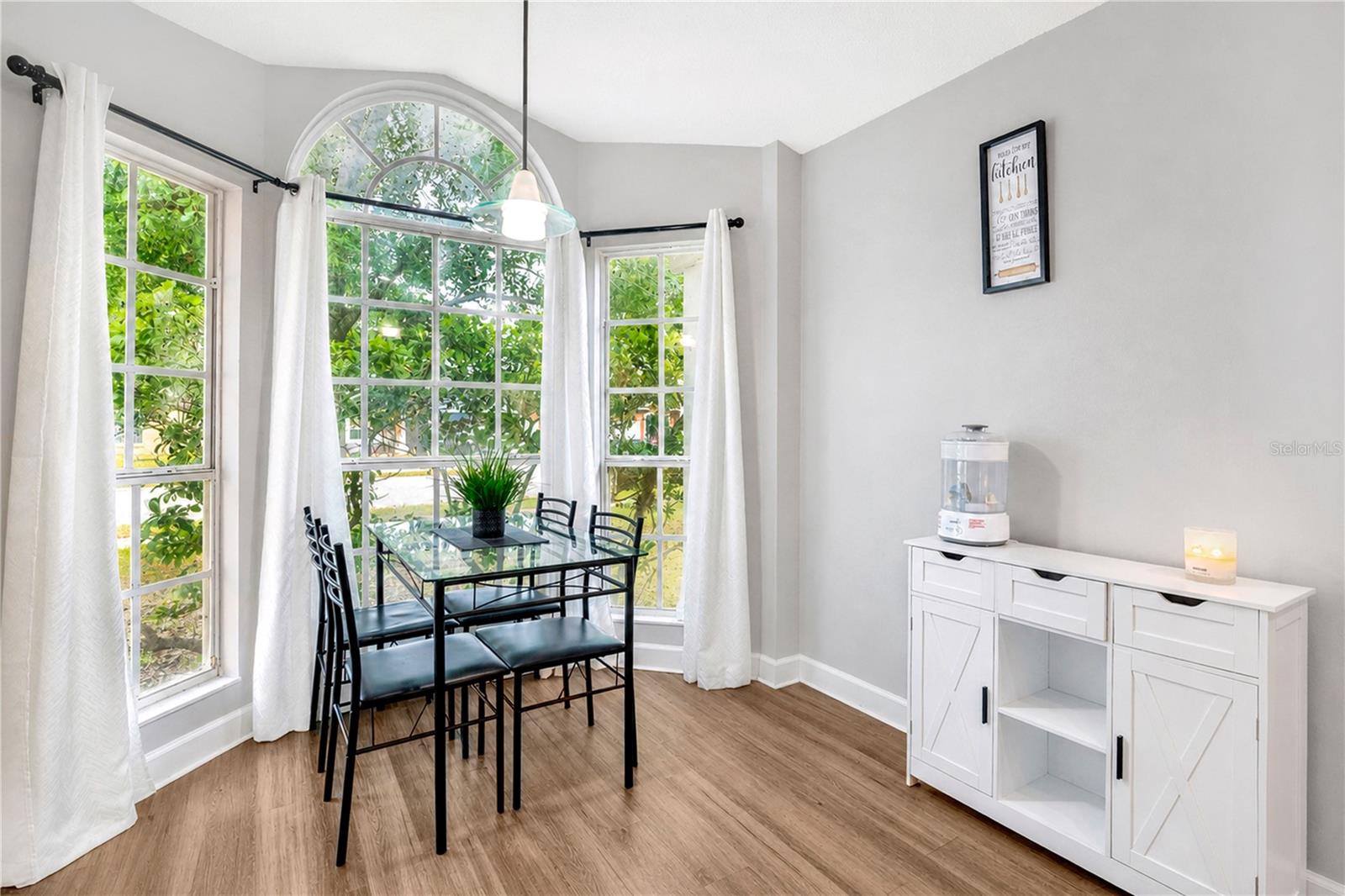 2413 RADNOR AVE, ORLANDO, FL, 32826