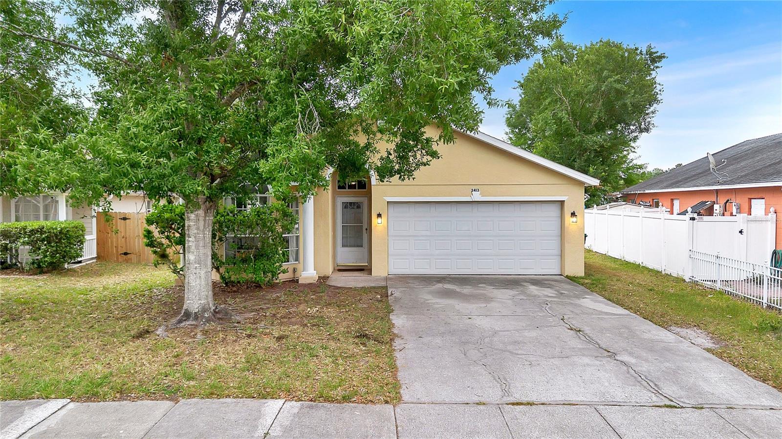 2413 RADNOR AVE, ORLANDO, FL, 32826