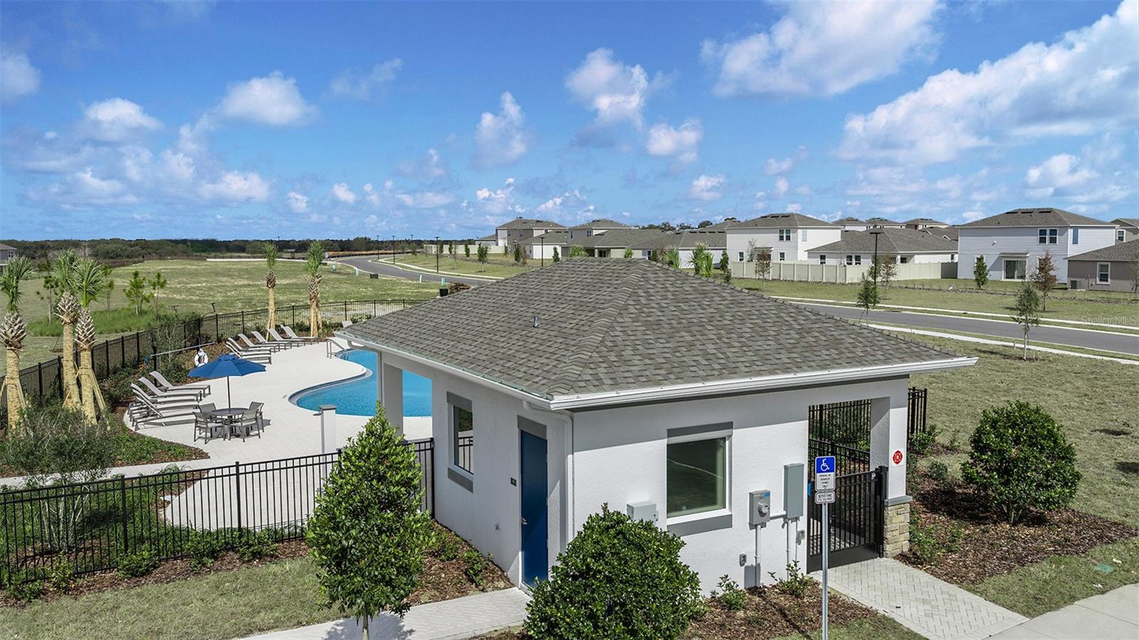 379 CORNERSTONE DR, GROVELAND, FL, 34736