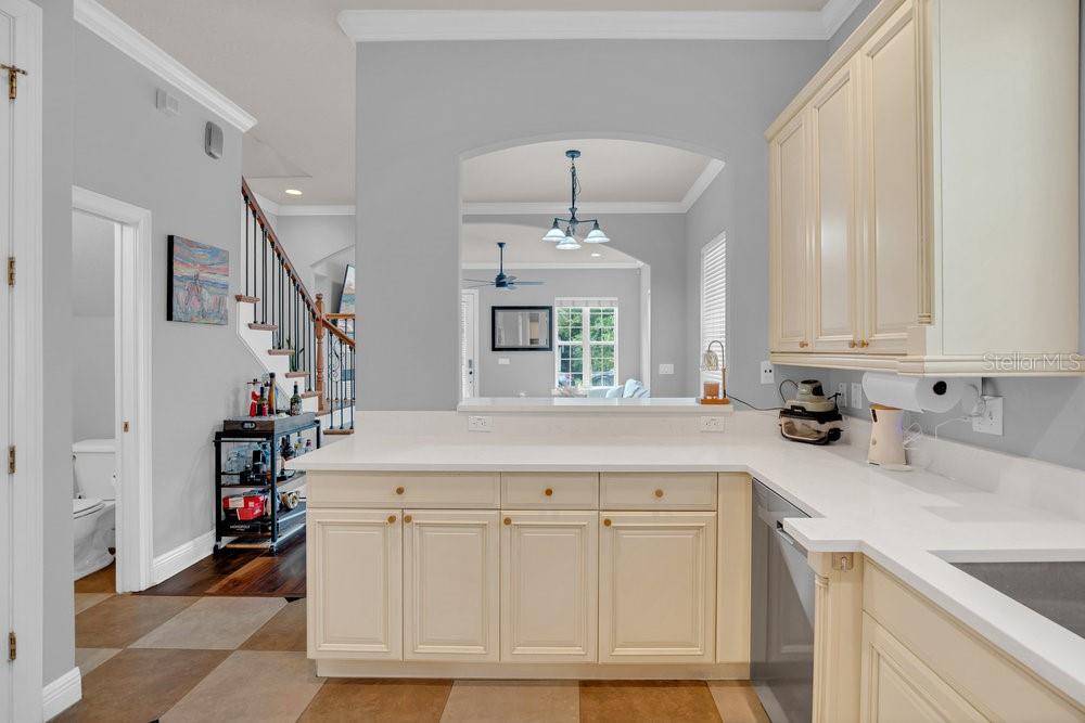 11 N FOREST AVE #3, ORLANDO, FL, 32803