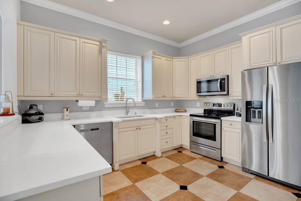 11 N FOREST AVE #3, ORLANDO, FL, 32803