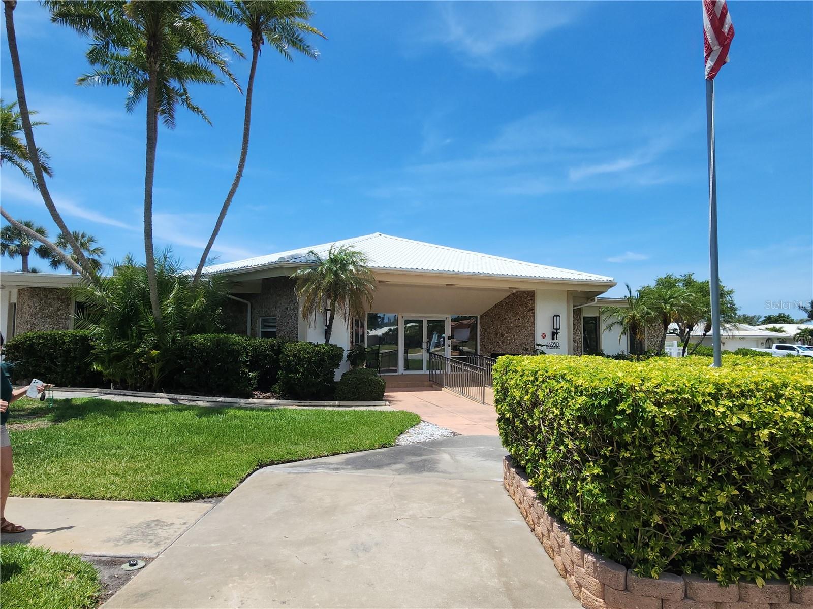 10444 MAJESTIC DR, LARGO, FL, 33774