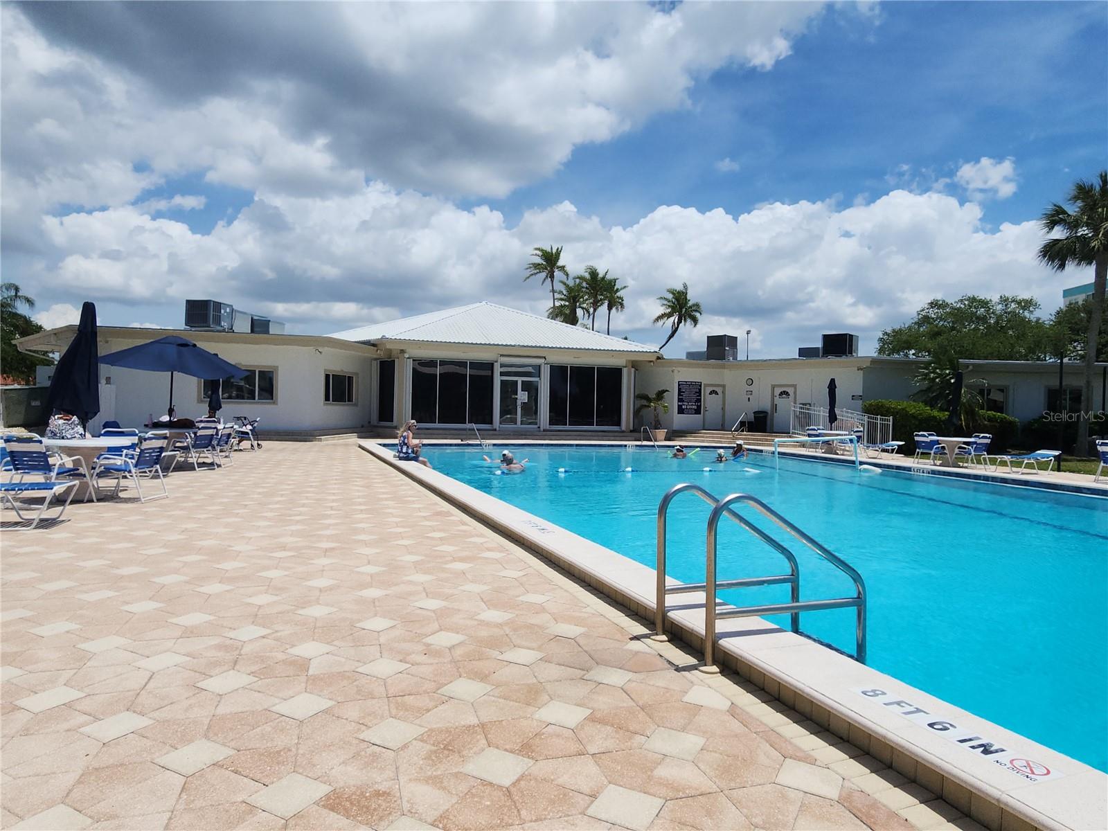 10444 MAJESTIC DR, LARGO, FL, 33774