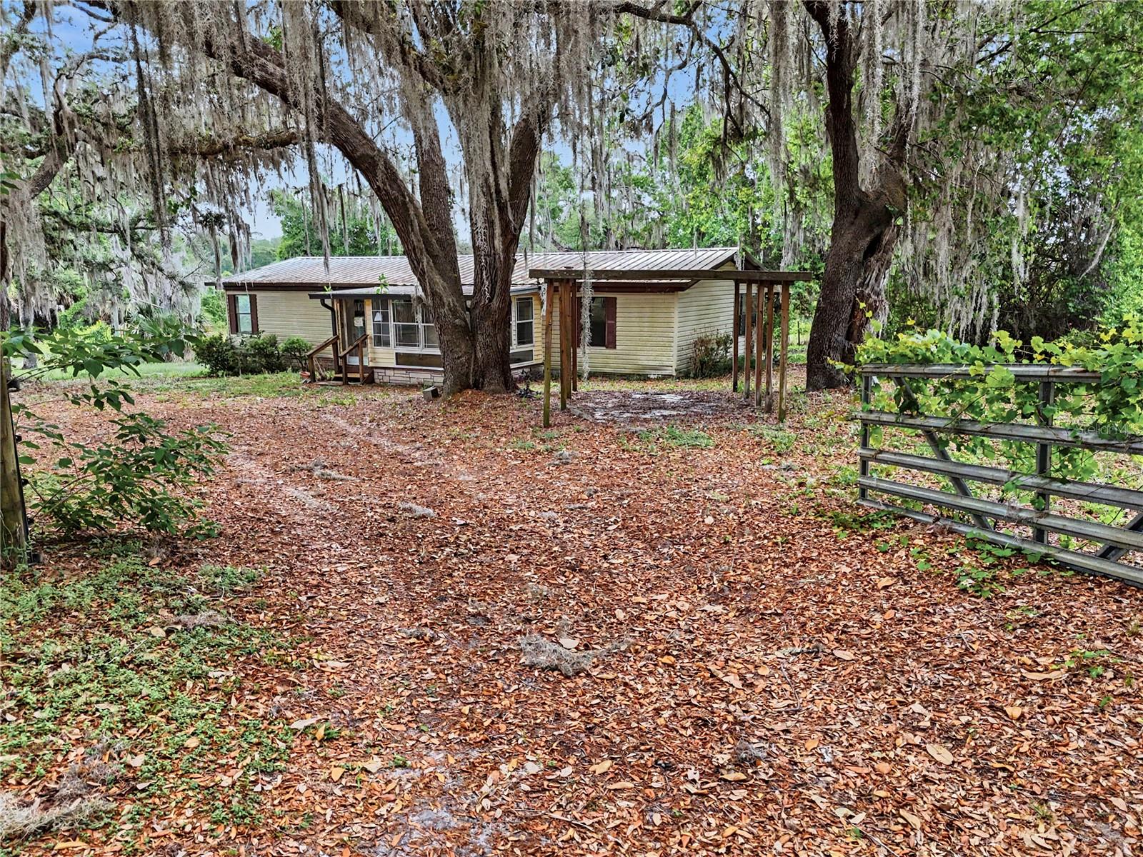 18007 SE 90TH ST, OCKLAWAHA, FL, 32179