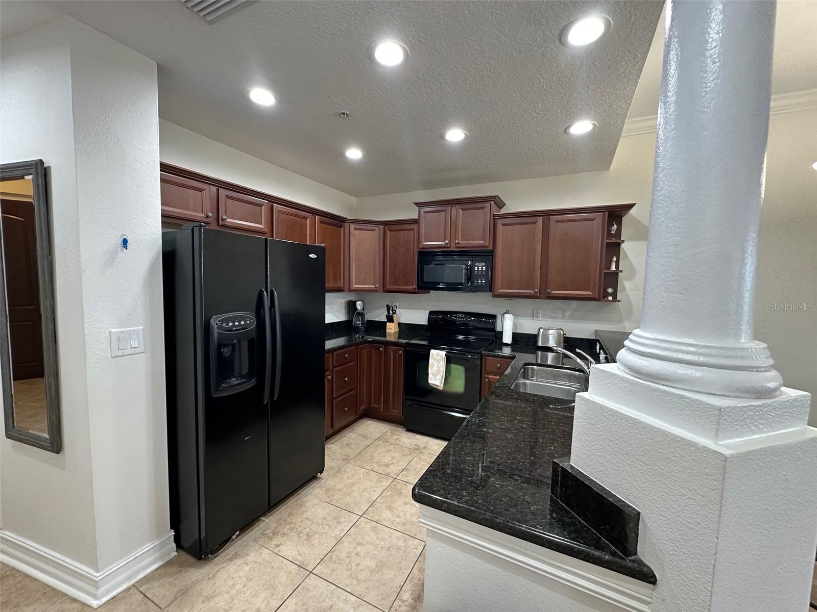 13941 CLUBHOUSE DR #315, TAMPA, FL, 33618